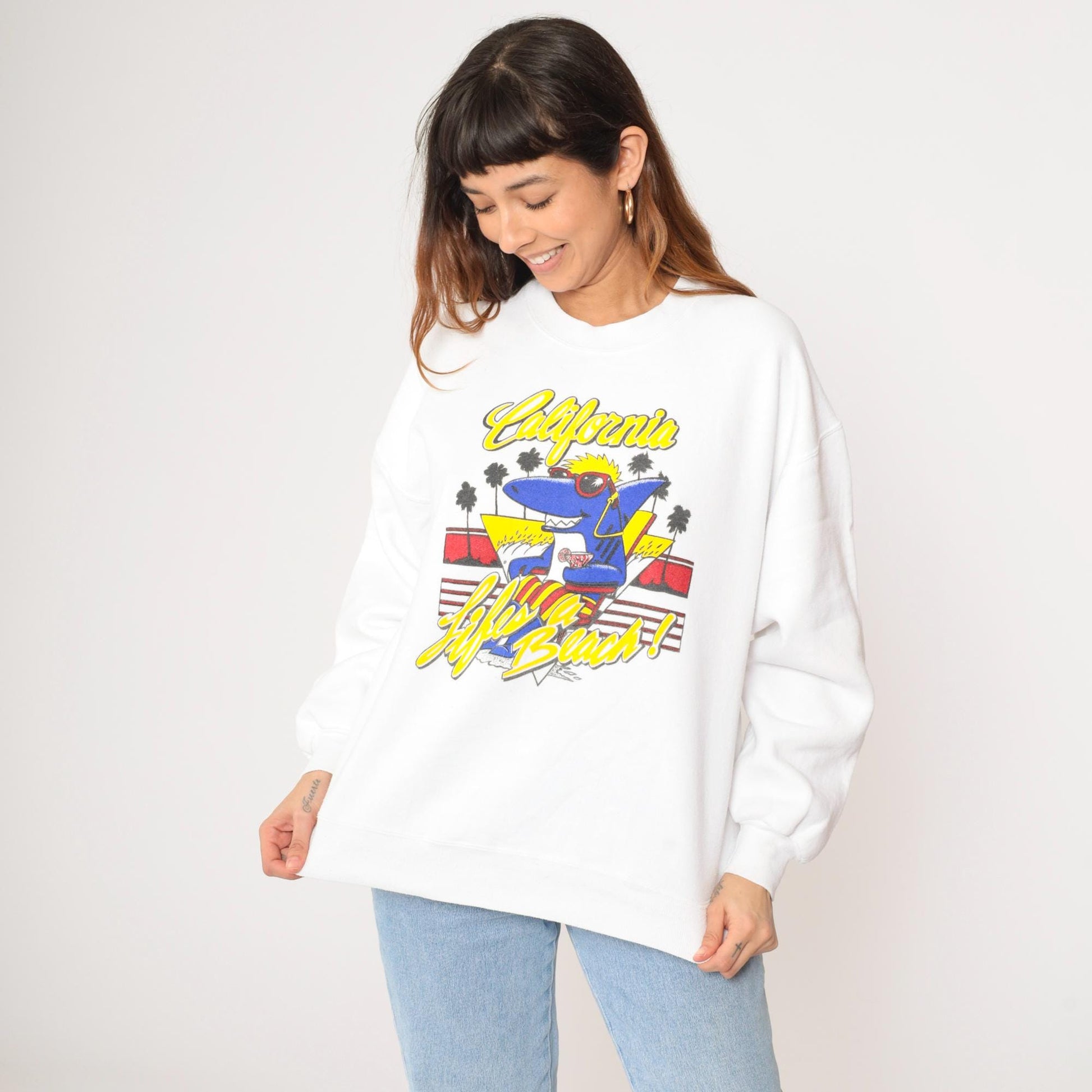 80s California Shark Sweatshirt Life's a Beach Graphic White Crewneck Extra Large XL