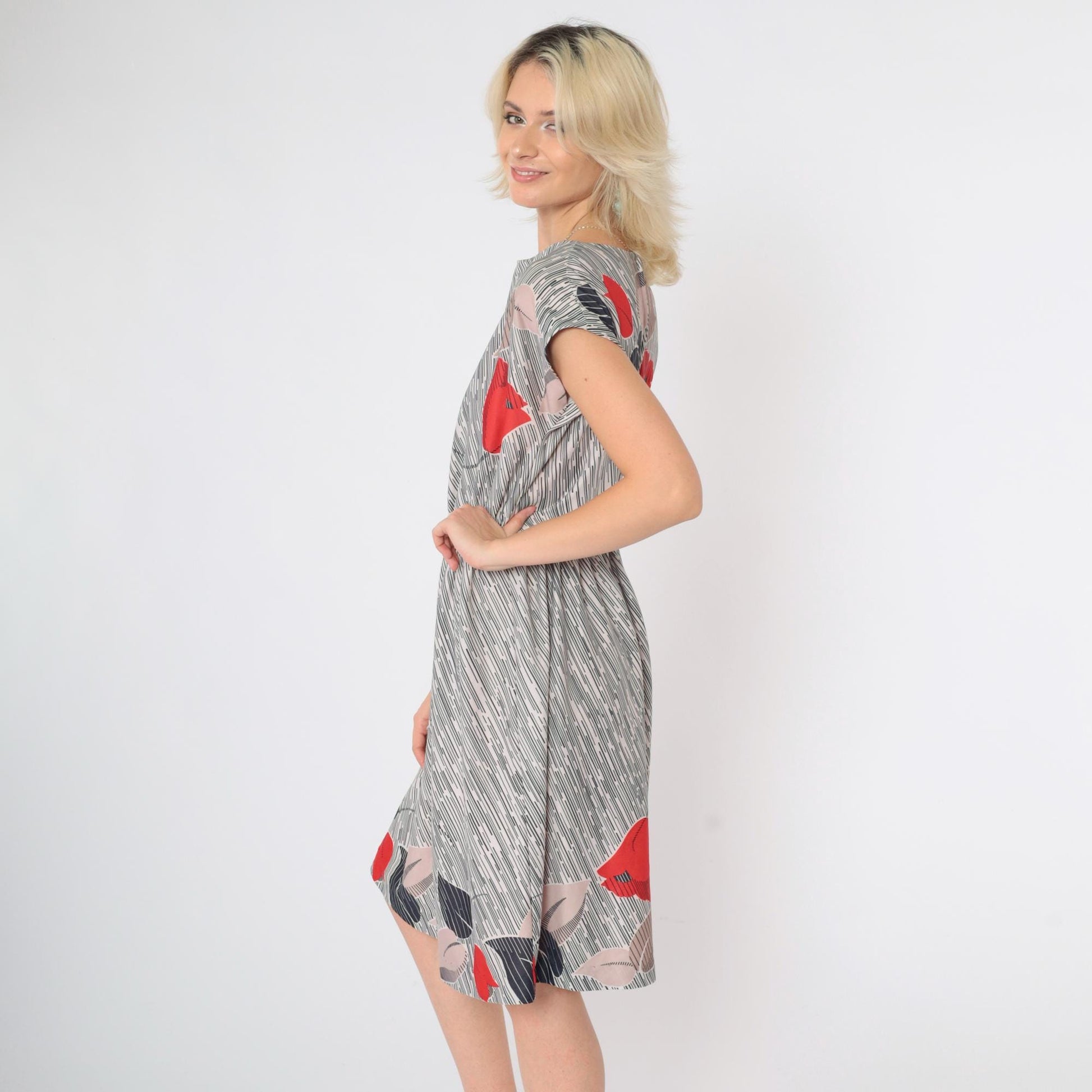 70s Floral Striped High-Waisted Dress Cap Sleeve Knee Length Small
