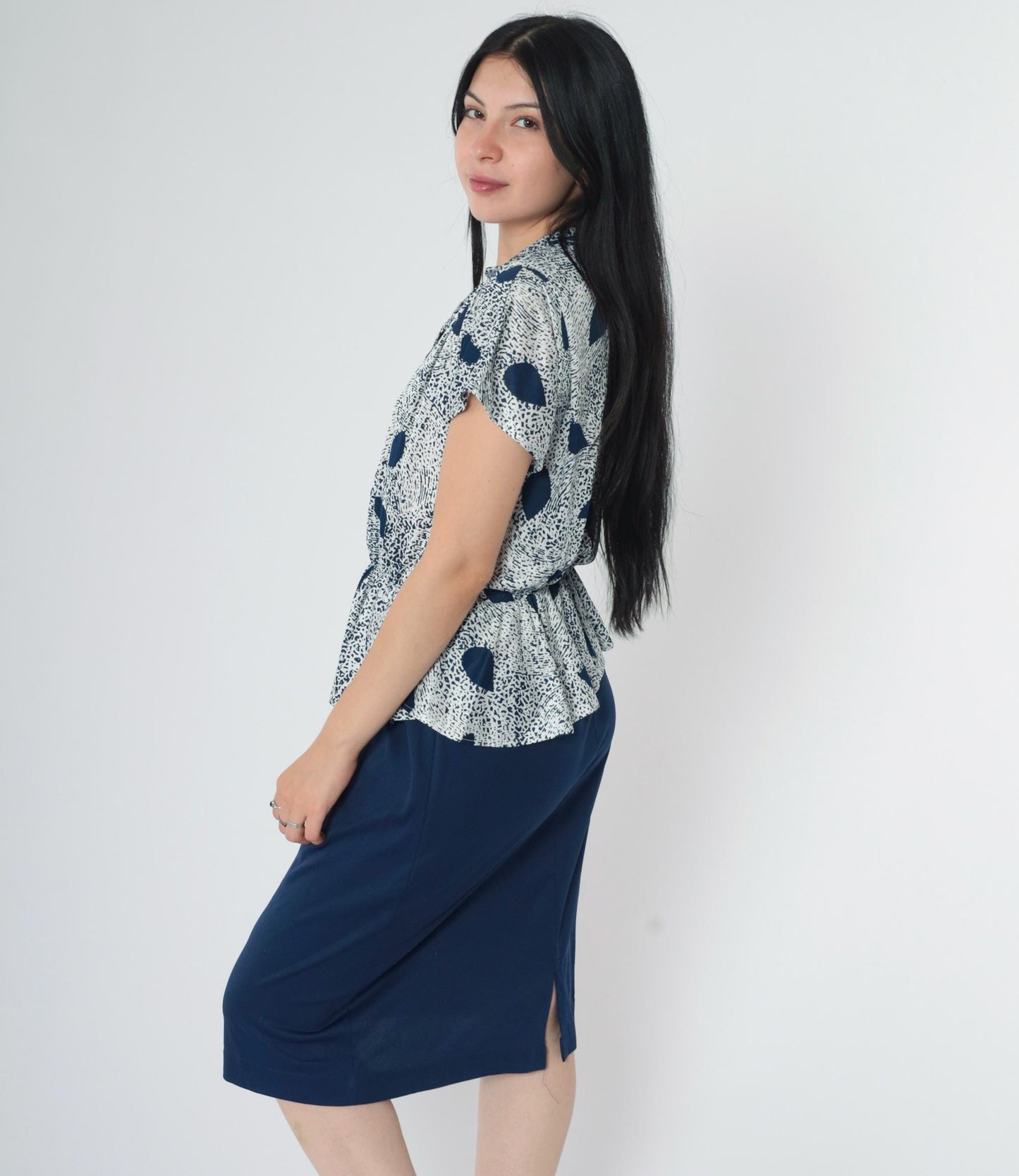 80s Abstract Peplum Midi Dress Blue White V Neck Button Up High Waisted Medium Large