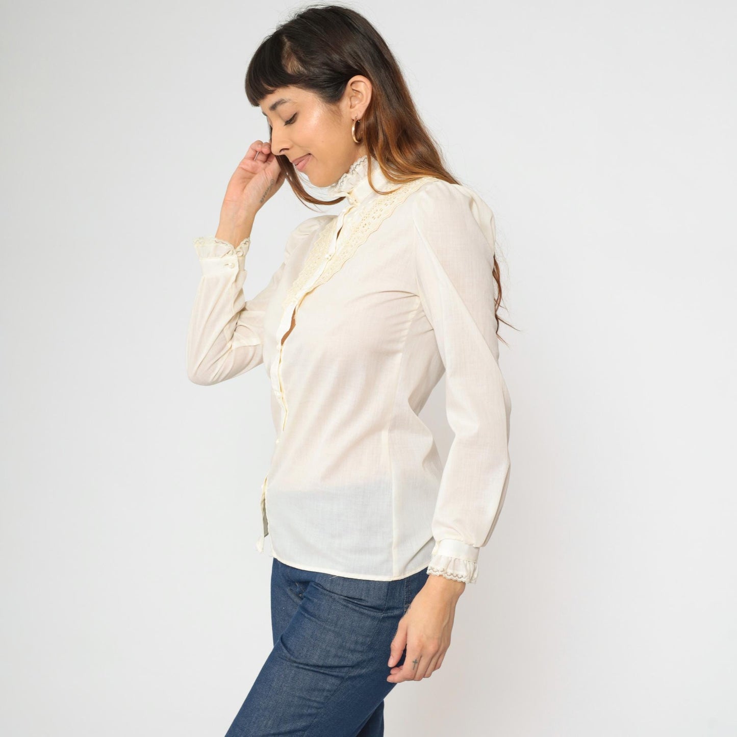 80s Cream Eyelet Lace Blouse Pearl Buttons Puff Sleeves Small