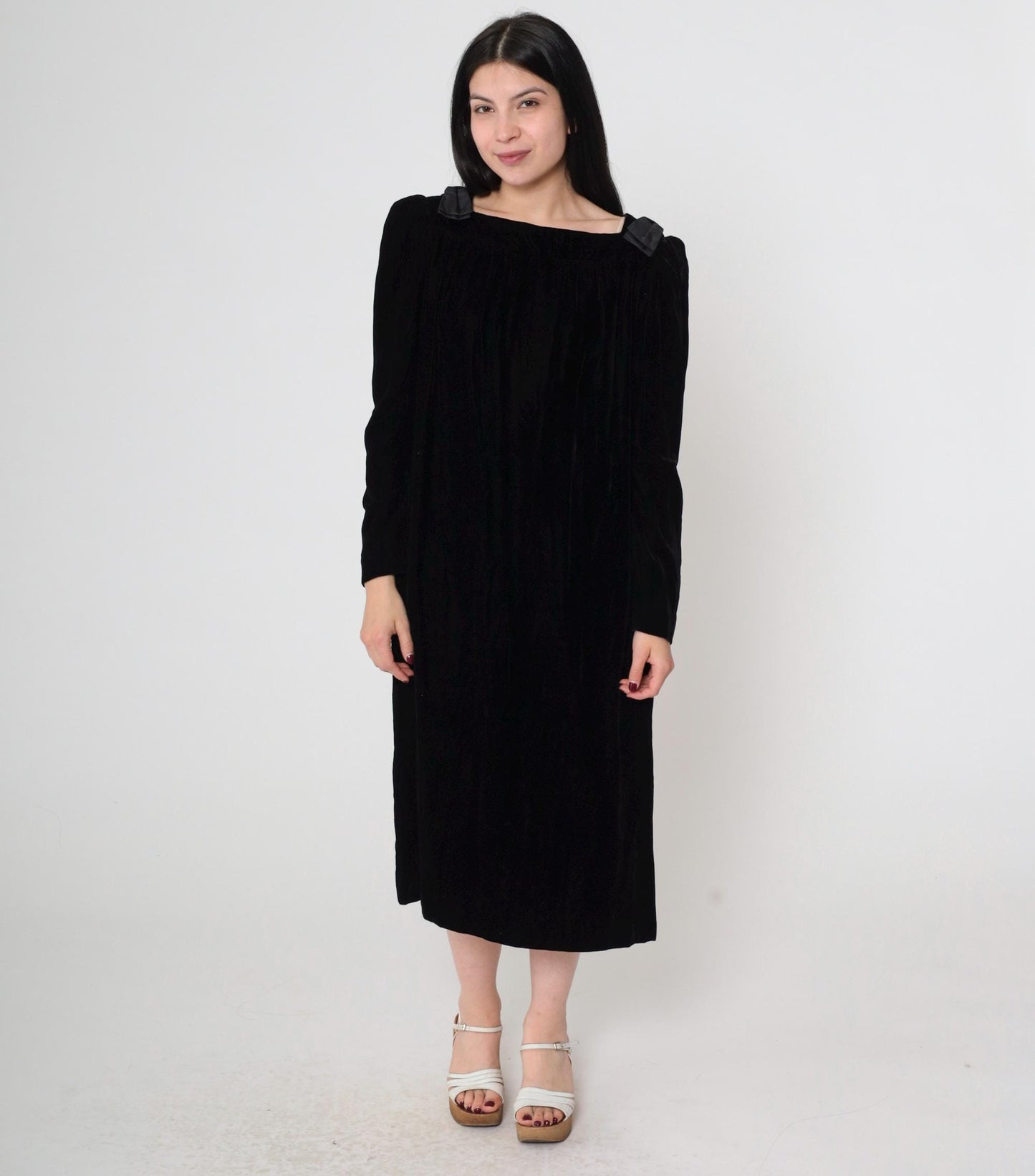 80s Victor Costa Black Velvet Midi Dress Bow Shoulders Long Sleeve Medium