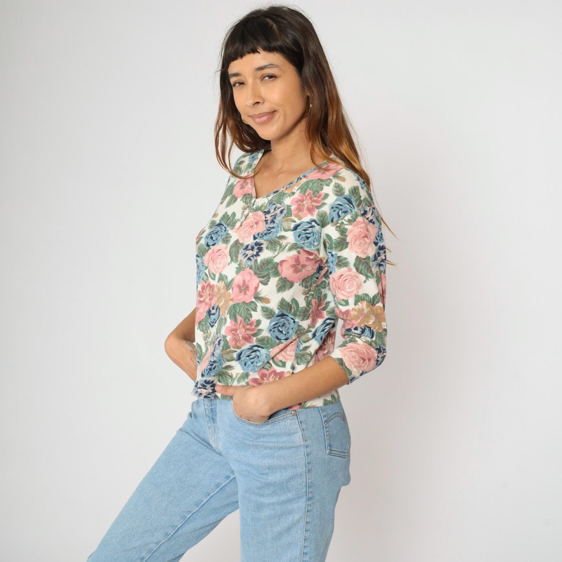 90s Floral Henley Shirt Pastel Print 3/4 Sleeve Button Up Cotton Medium M