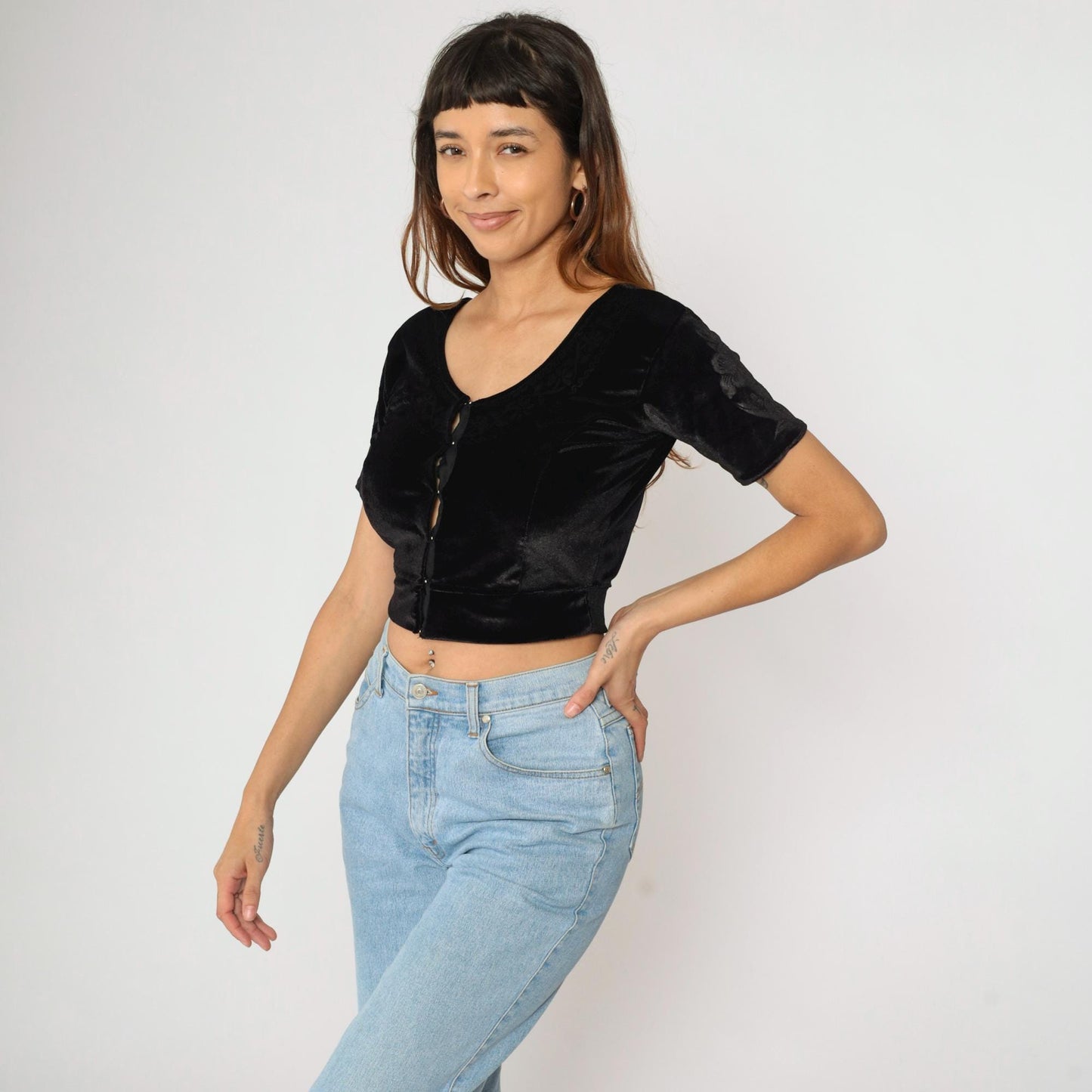 Y2K Black Velvet Crop Top Scoop Neck Short Sleeve Small S