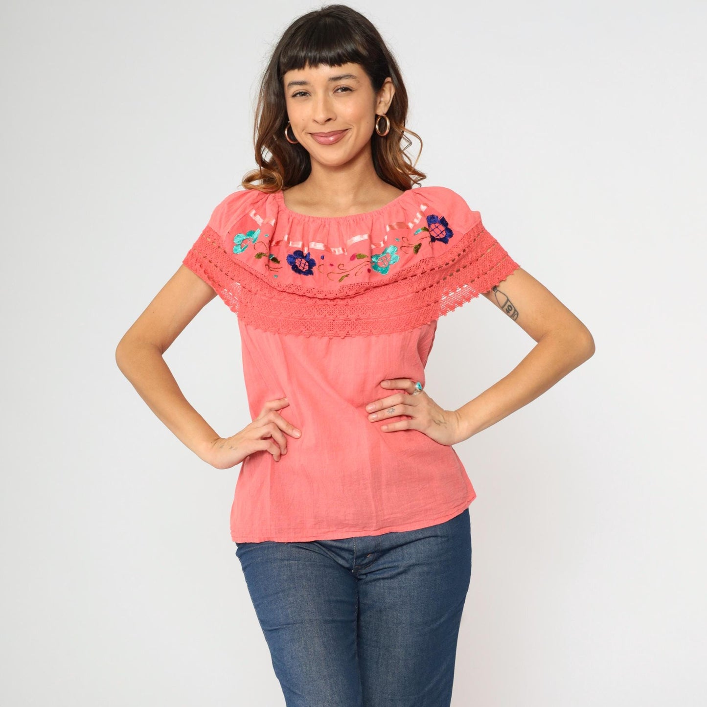 90s Coral Mexican Peasant Blouse Floral Embroidered Off-Shoulder Gauze Top Small