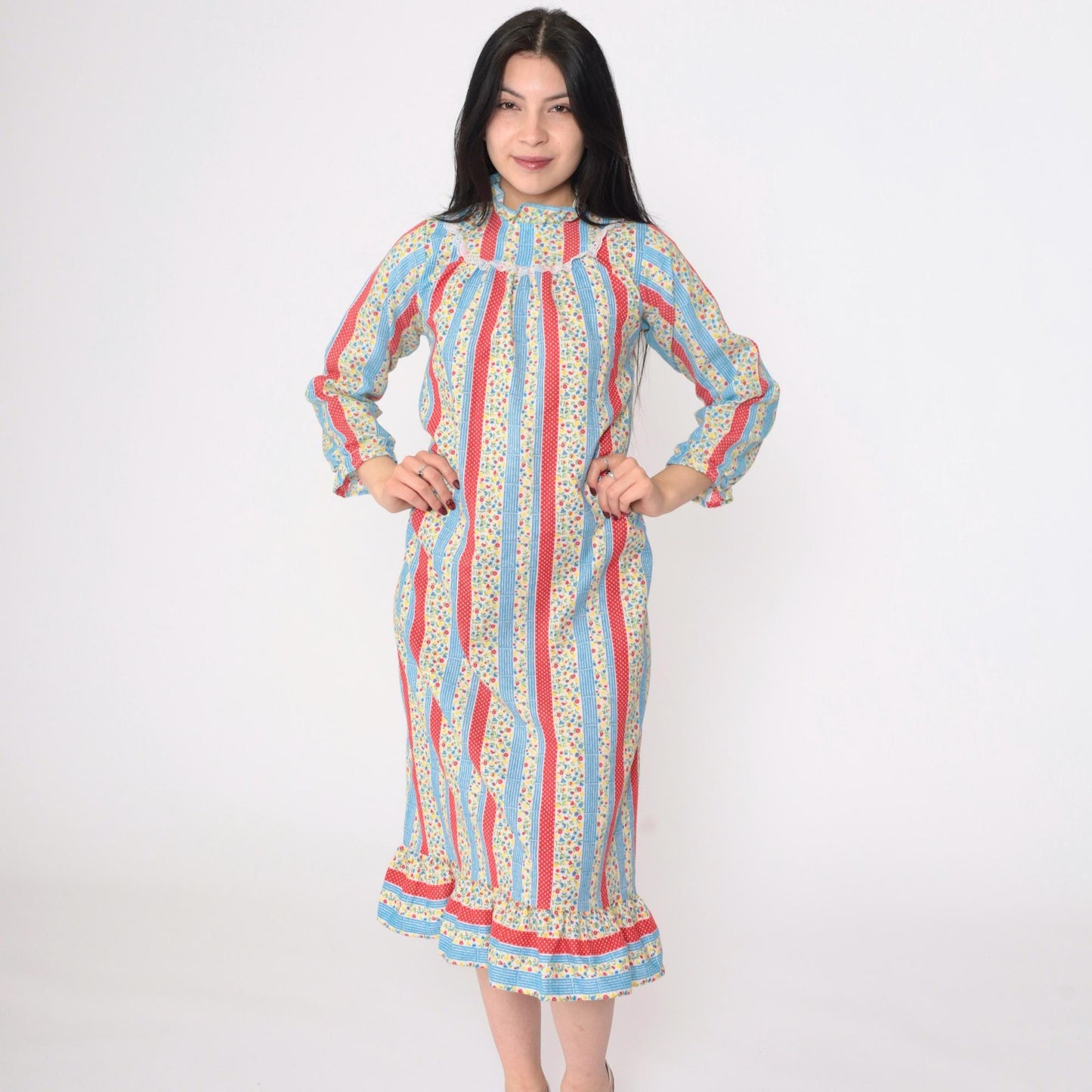 70s Floral Calico Striped Nightgown Eyelet Lace Bib Long Sleeve Red Blue Extra Small