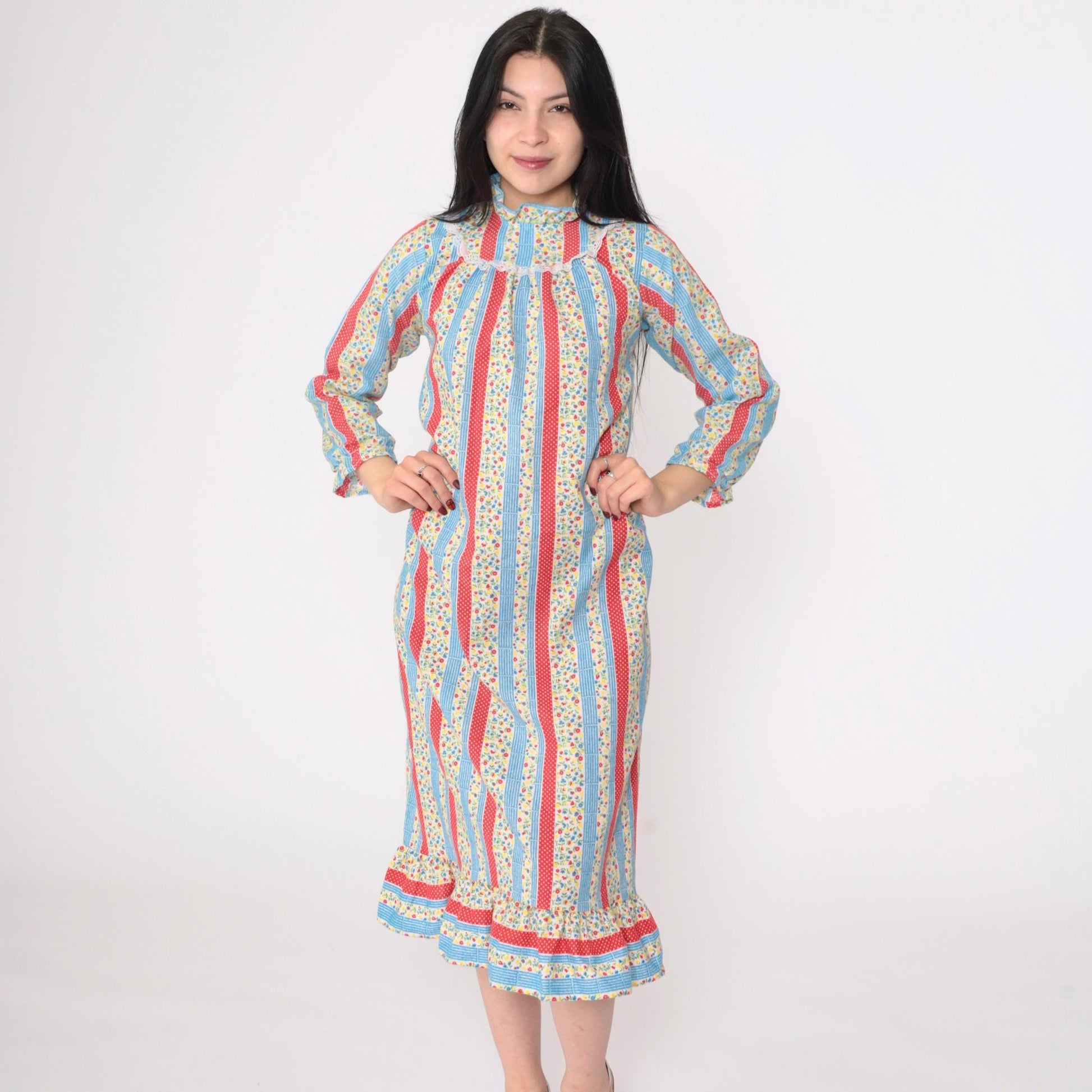 70s Floral Calico Striped Nightgown Eyelet Lace Bib Long Sleeve Red Blue Extra Small