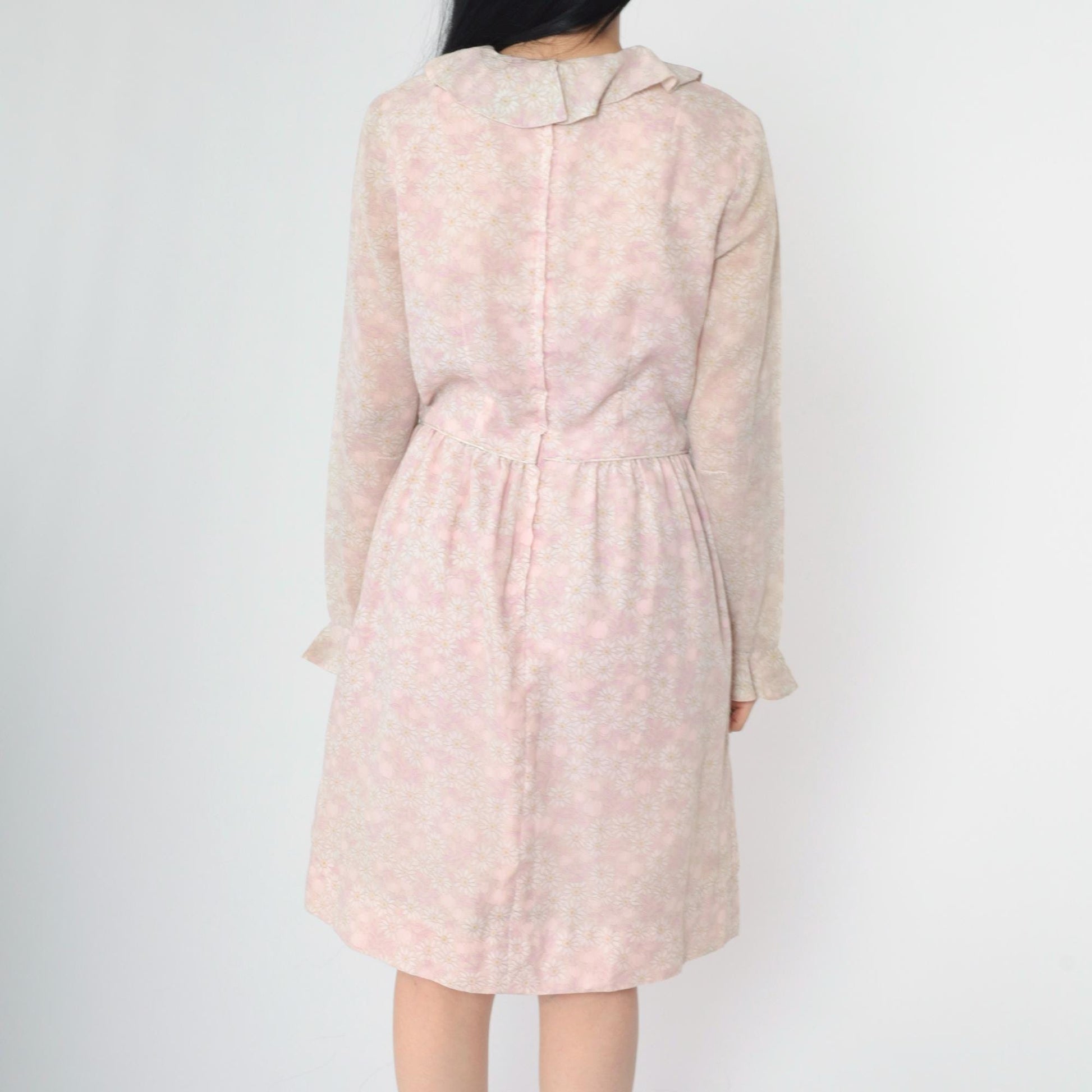 1960s Pink Floral Dress Sheer Bell Sleeve Ruffle Collar Knee Length Medium
