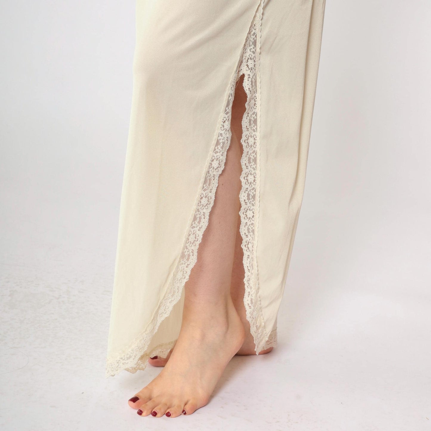 80s Cream Nylon Maxi Slip Skirt Lace Trim Side Slit Small S