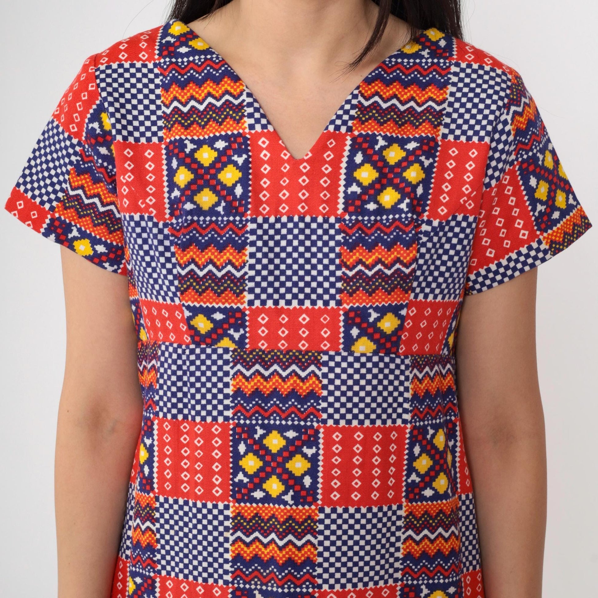 70s Patchwork Geometric Dress Empire Waist V-Neck Ankle Length Medium