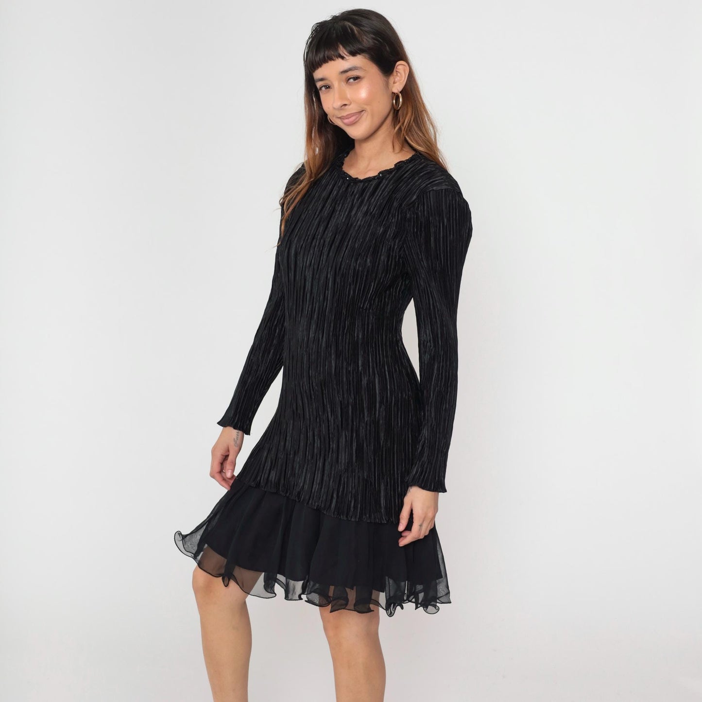80s Black Crinkle Pleat Dress Sequin Trim Long Sleeve Chiffon Ruffle Cocktail Medium