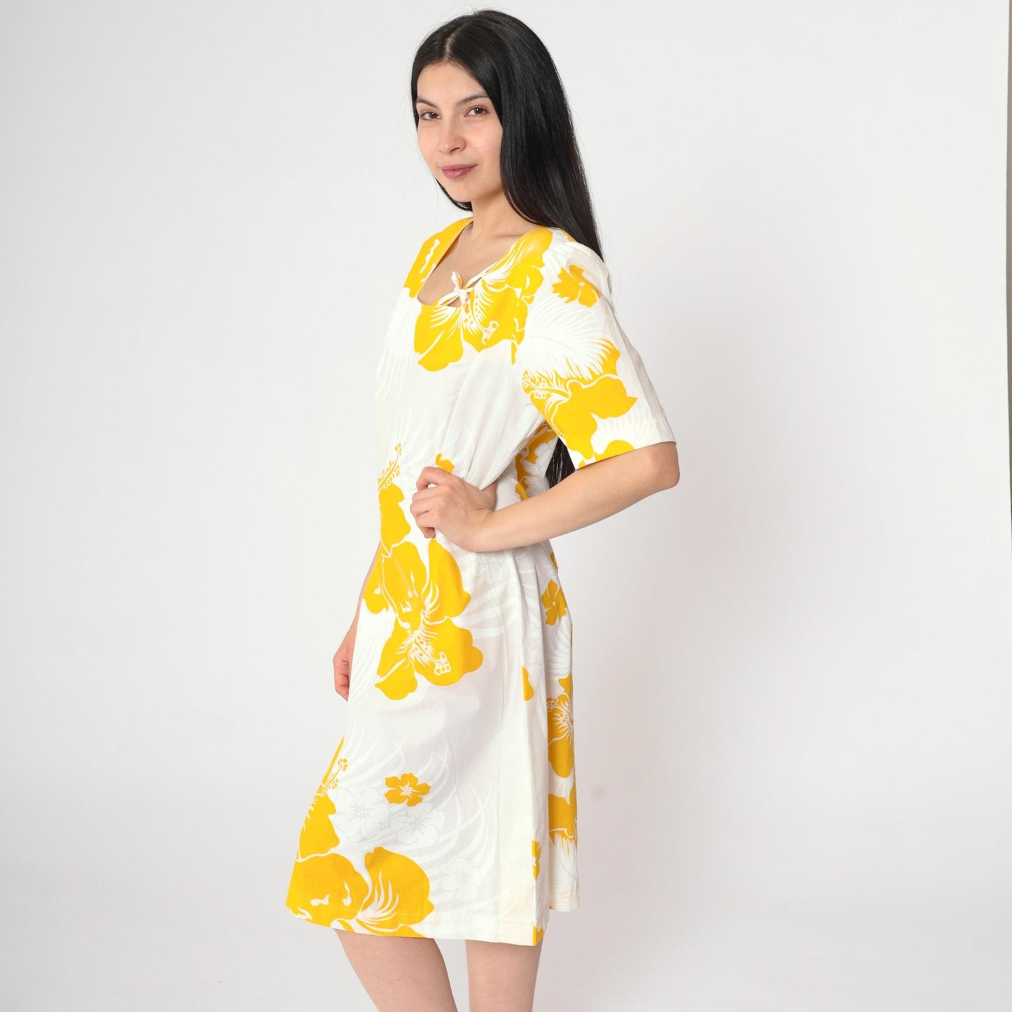 80s Hawaiian Floral Mini Dress White Yellow Tropical Puff Sleeve Small