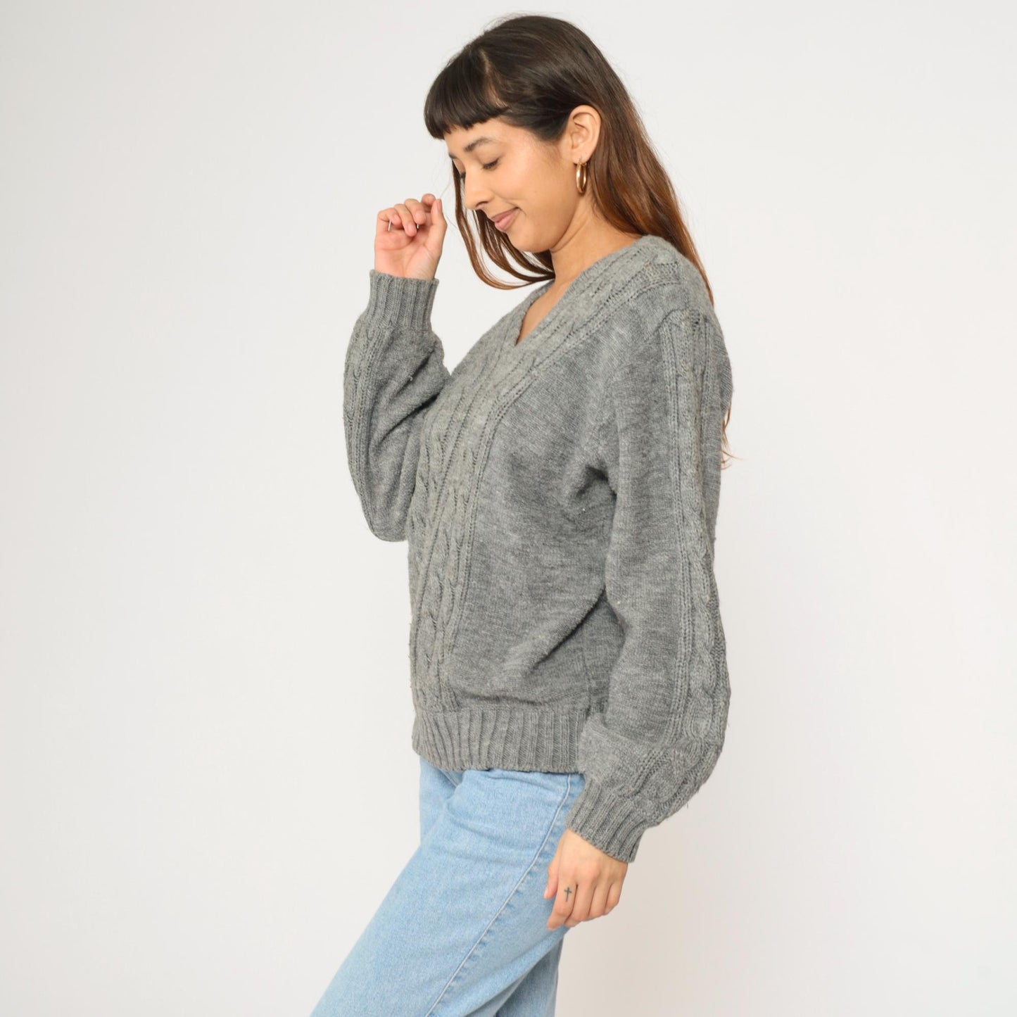 80s Campus Cable Knit V-Neck Sweater Grey Acrylic Pullover Medium M