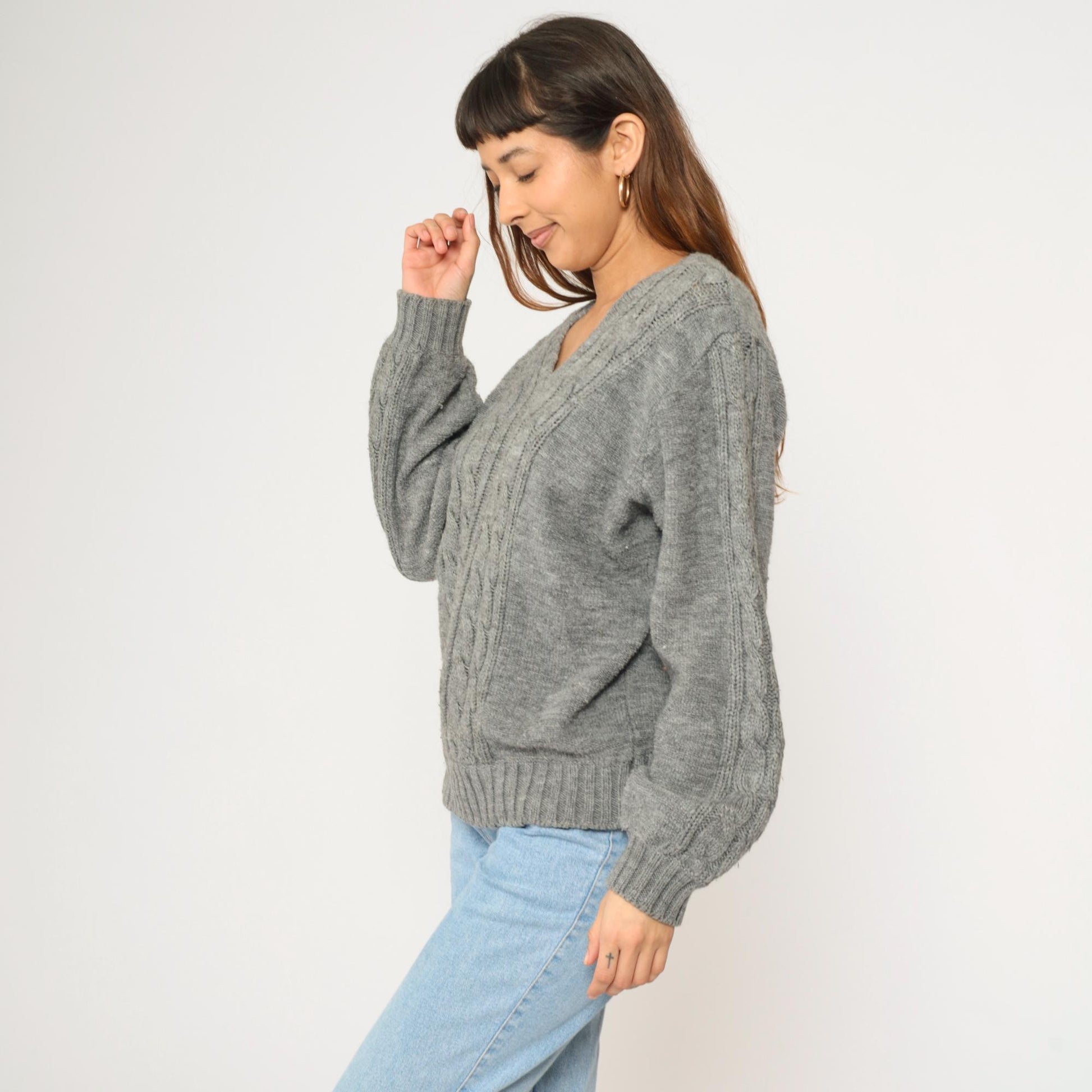 80s Campus Cable Knit V-Neck Sweater Grey Acrylic Pullover Medium M