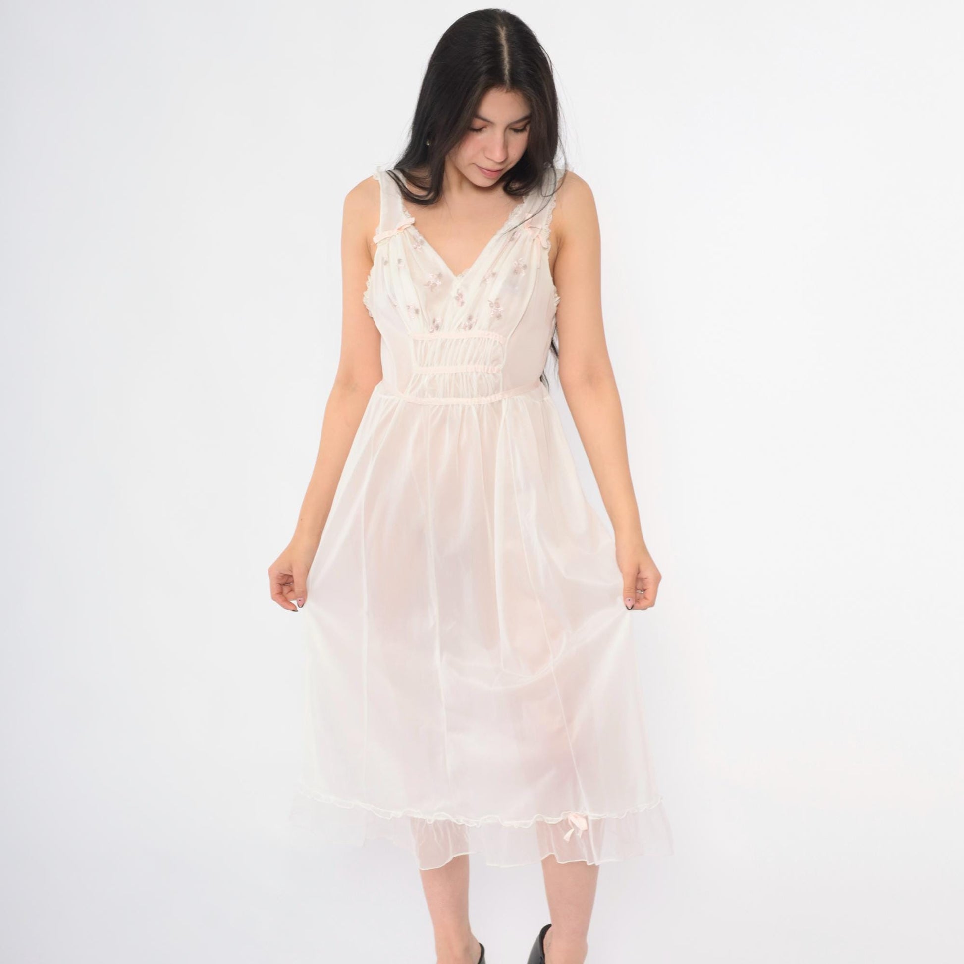 70s Blue Swan White Nylon Nightgown Pink Floral Embroidered Midi Small