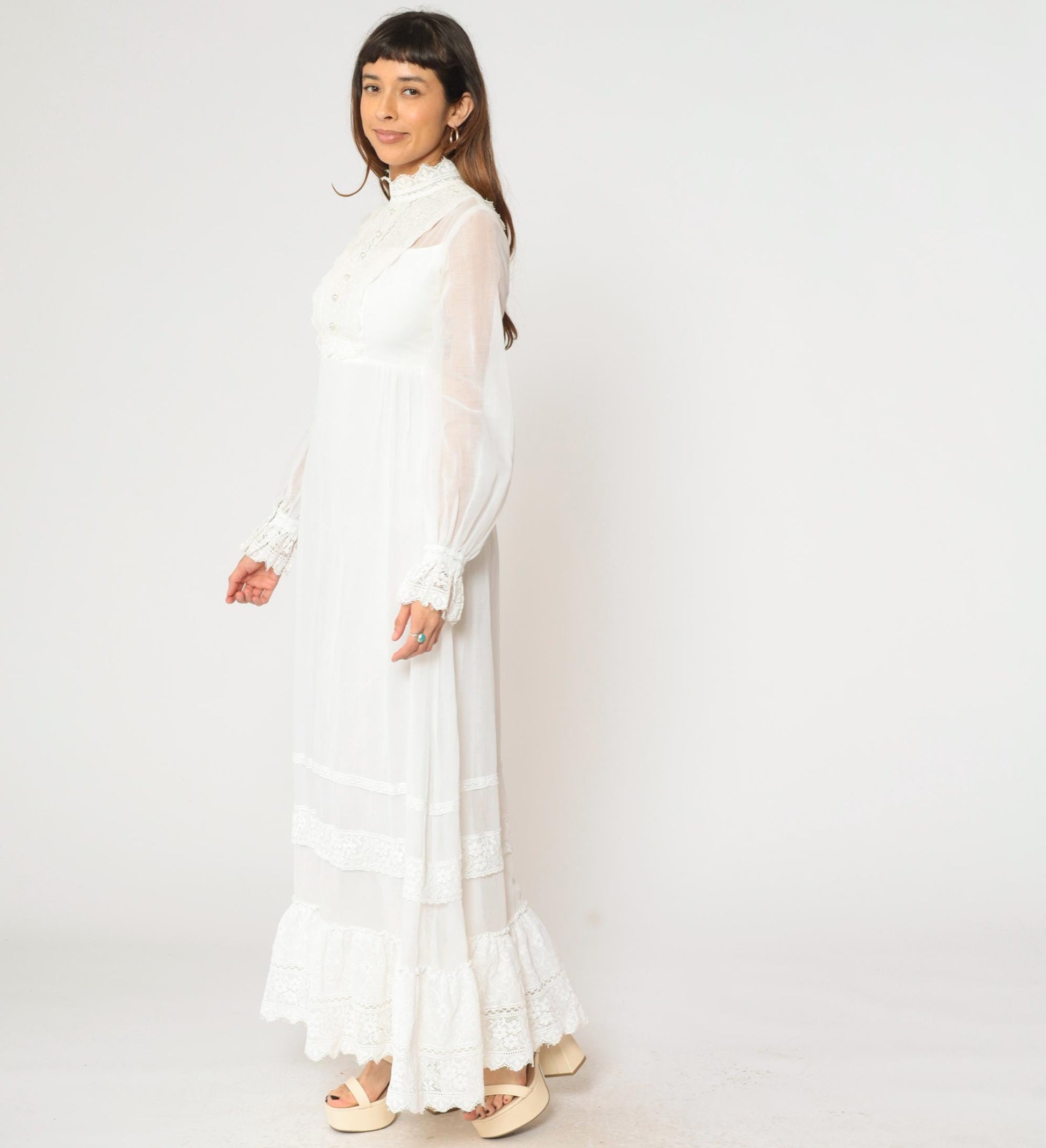 70s White Lace Wedding Dress Victorian Illusion Neckline Maxi Gown Small
