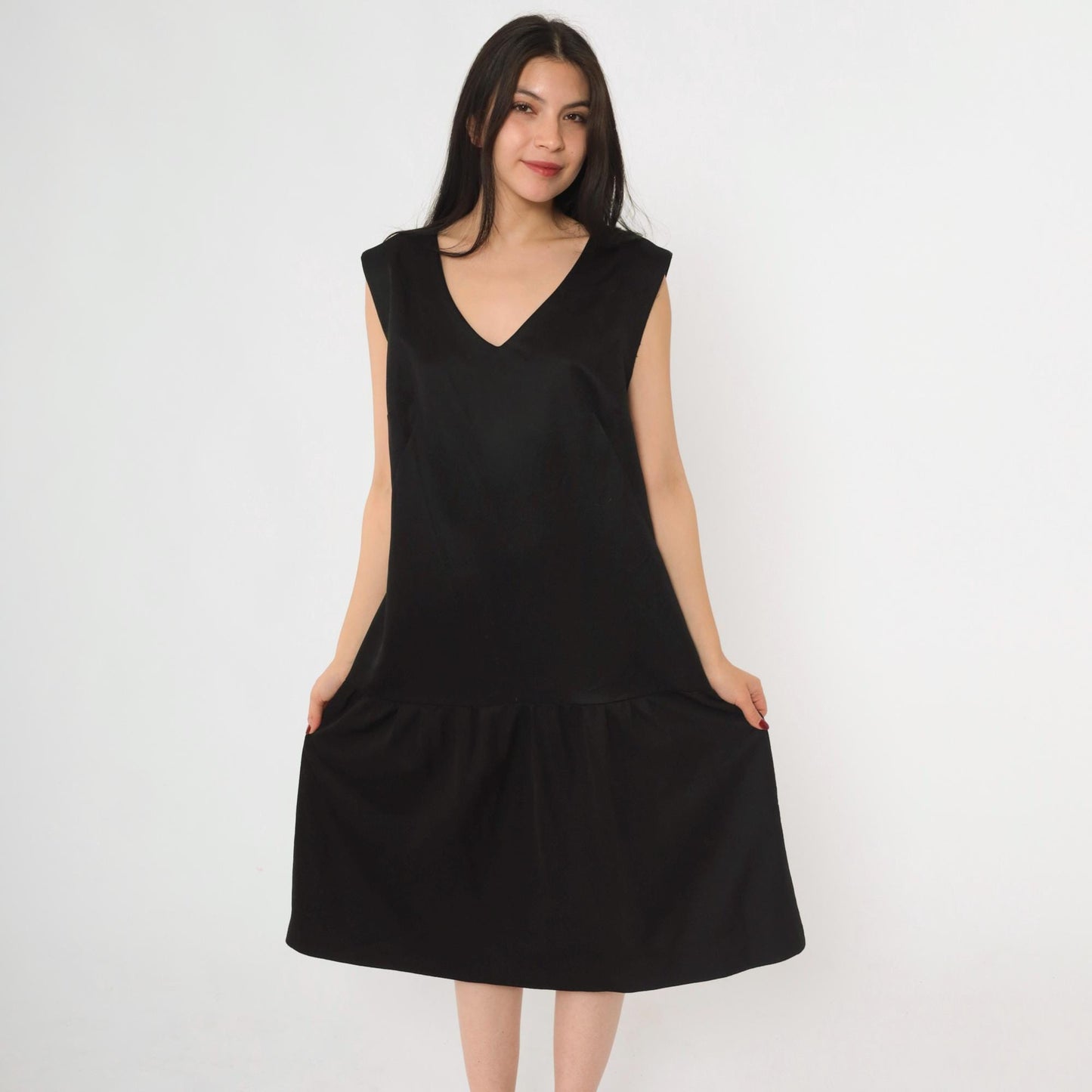 1960s Black Drop Waist Midi Dress Sleeveless V Neck Mod Large