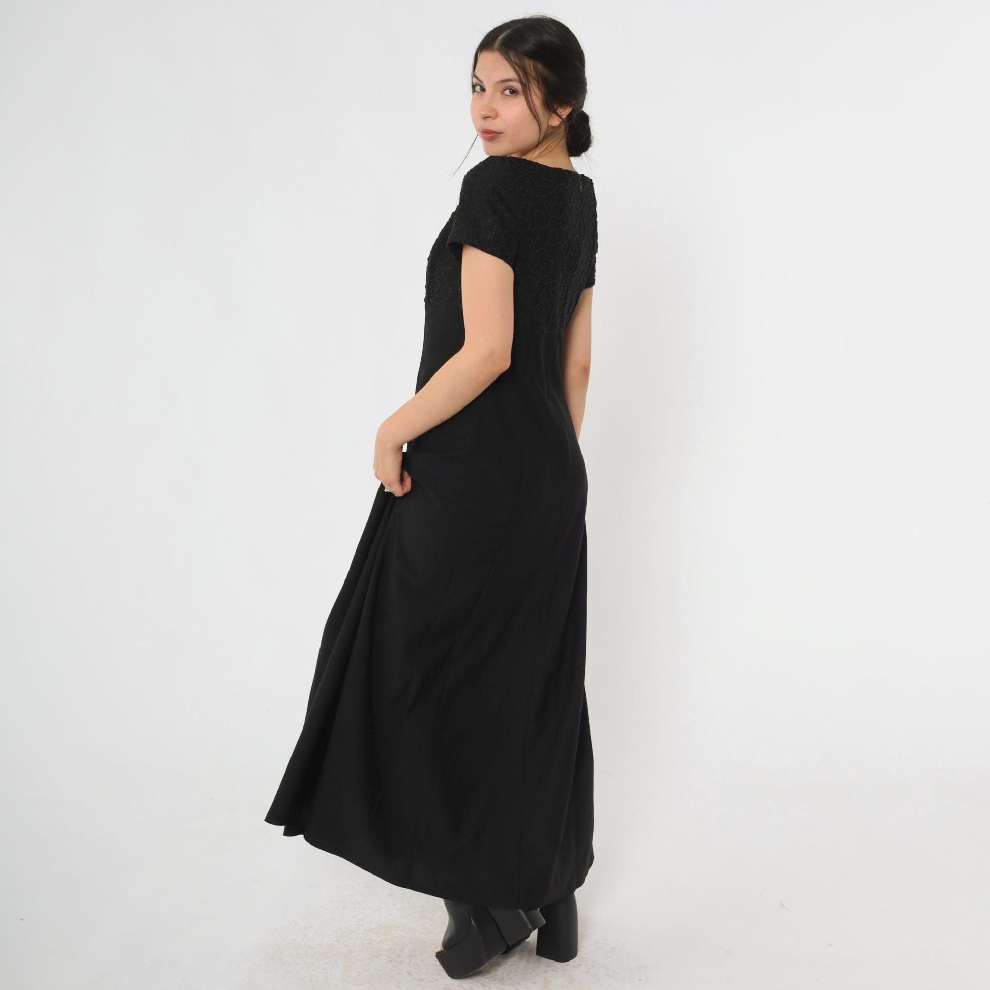 90s Black Beaded Evening Gown Sweetheart Neckline Empire Waist Maxi Dress Small