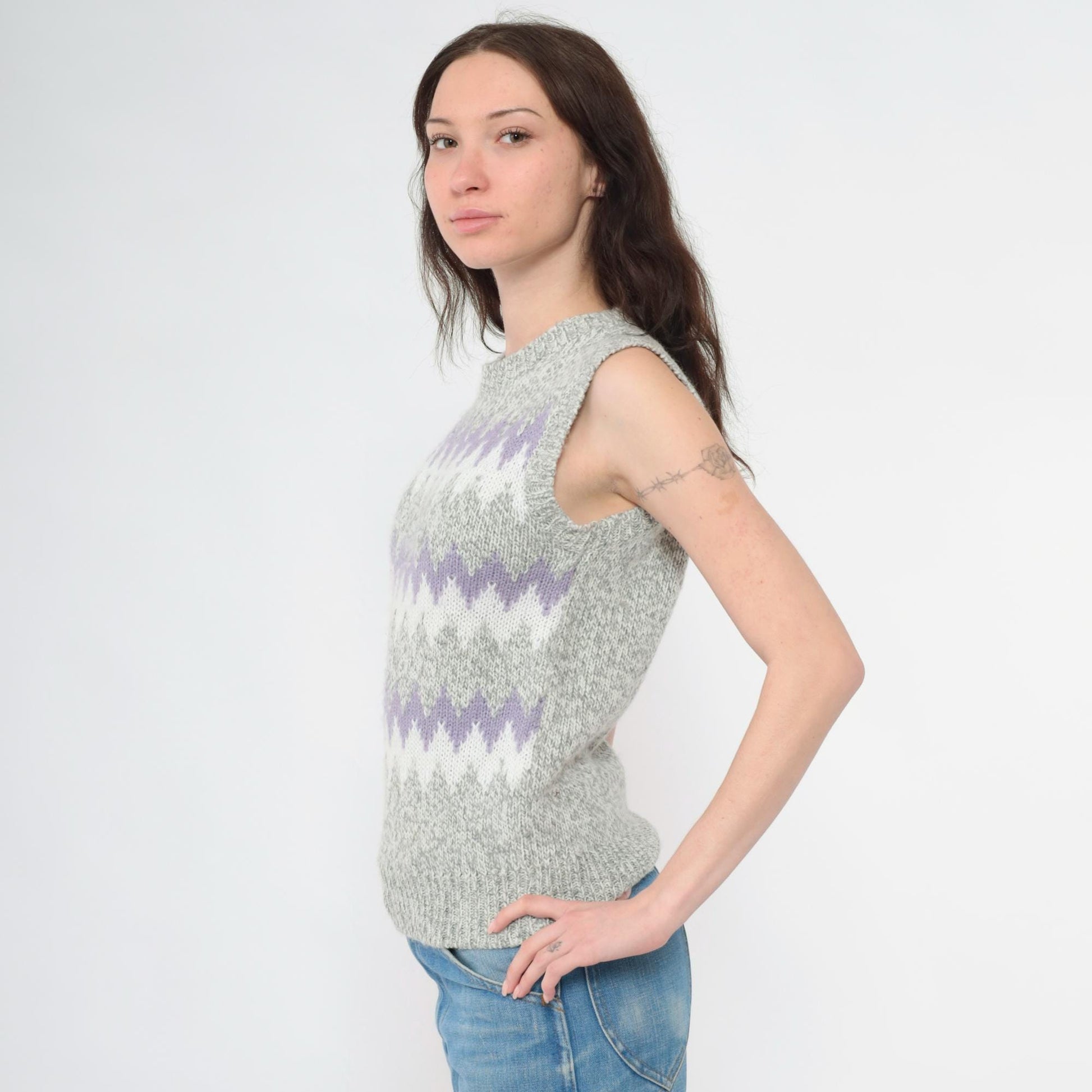 80s Grey Wool Blend Sweater Vest Lavender White Zig Zag Knit Crewneck Extra Small