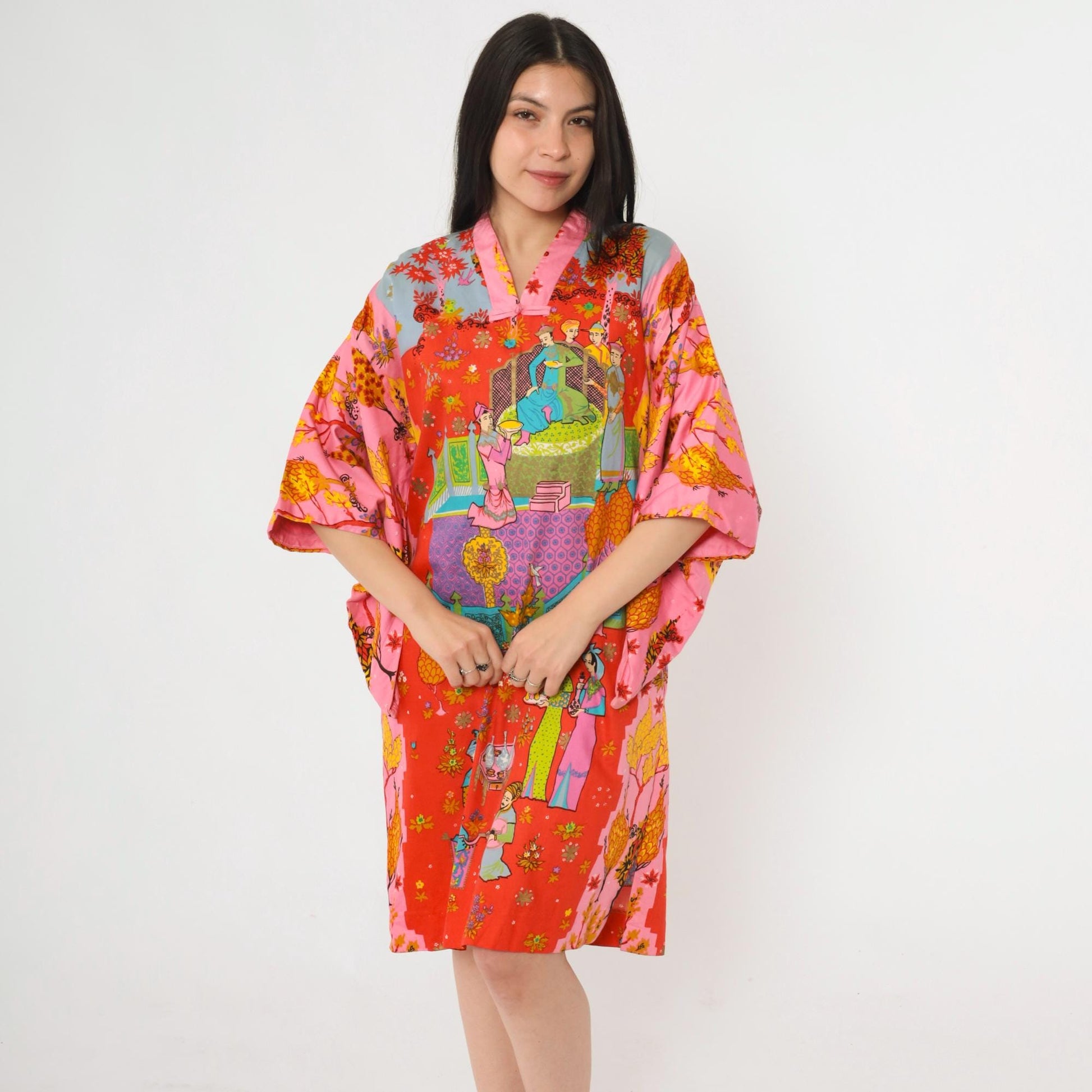 70s Alice Polynesian Kaftan Dress Bell Sleeve Asian Court Print Red Pink Small
