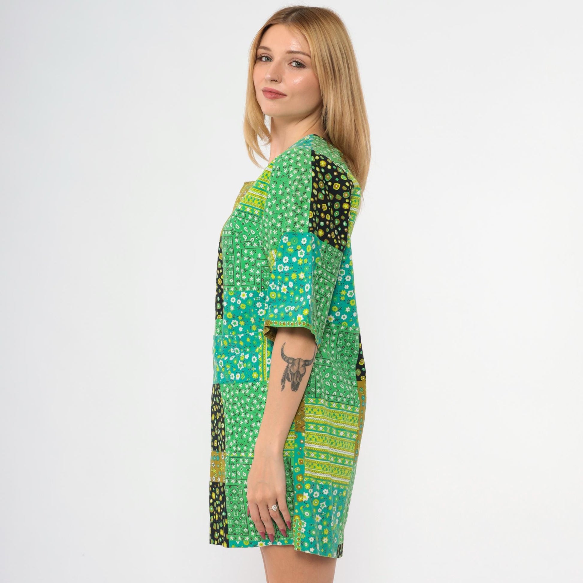 70s Patchwork Floral Mini Dress Green Calico Shift Half Sleeve Medium M