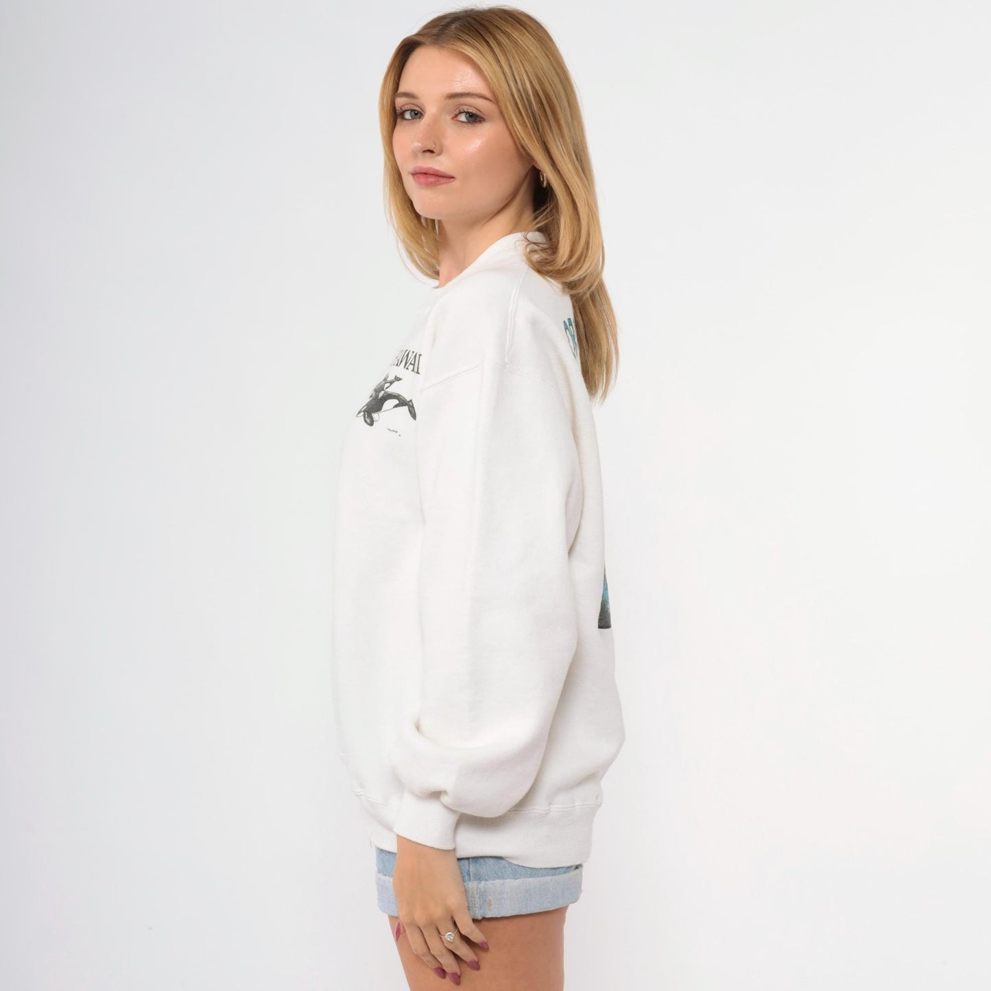 90s Jerzees Hawaii Orca Whale Graphic Sweatshirt Crewneck Medium