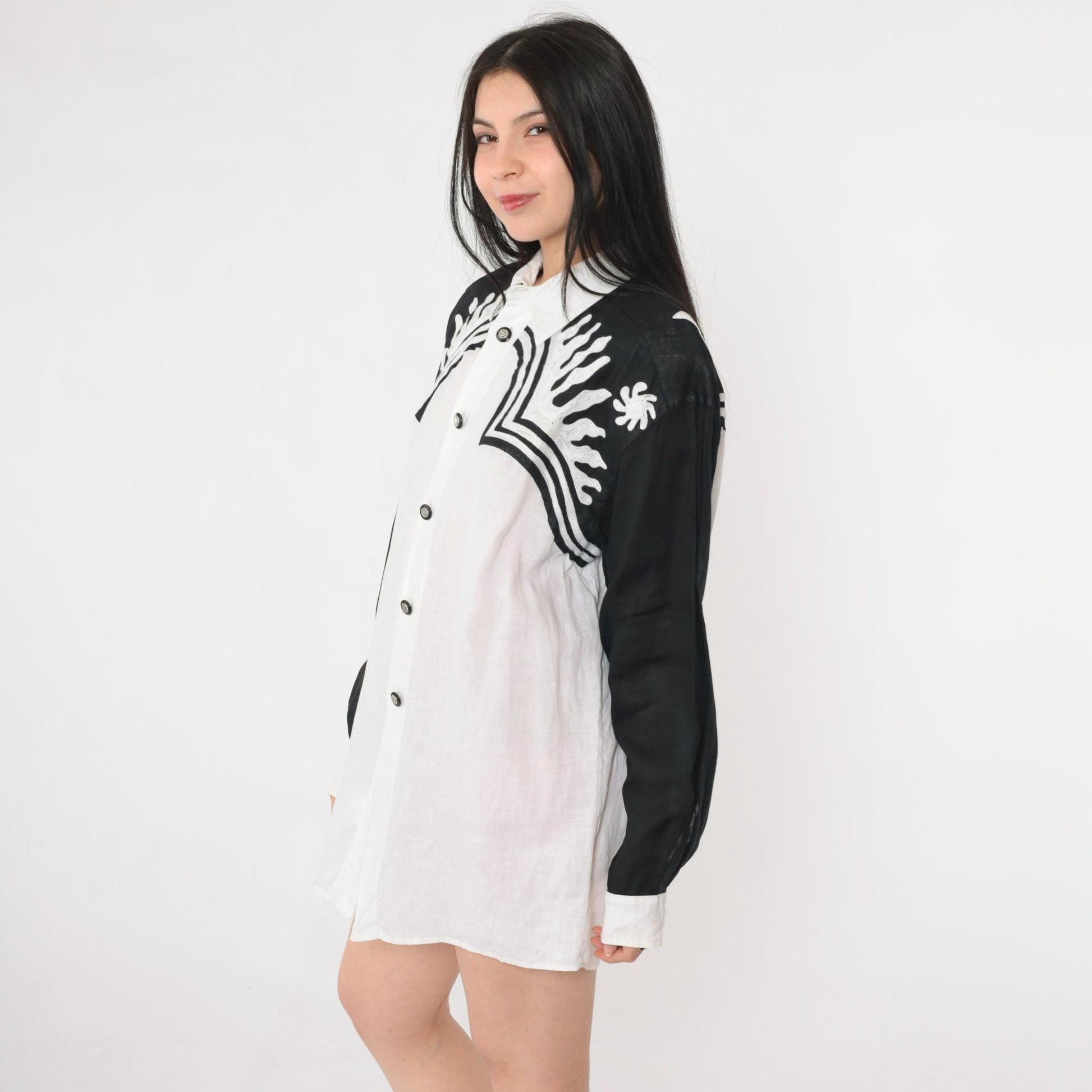 90s Byblos Italian Linen Button Up Shirt Black White Embroidered Crest Medium