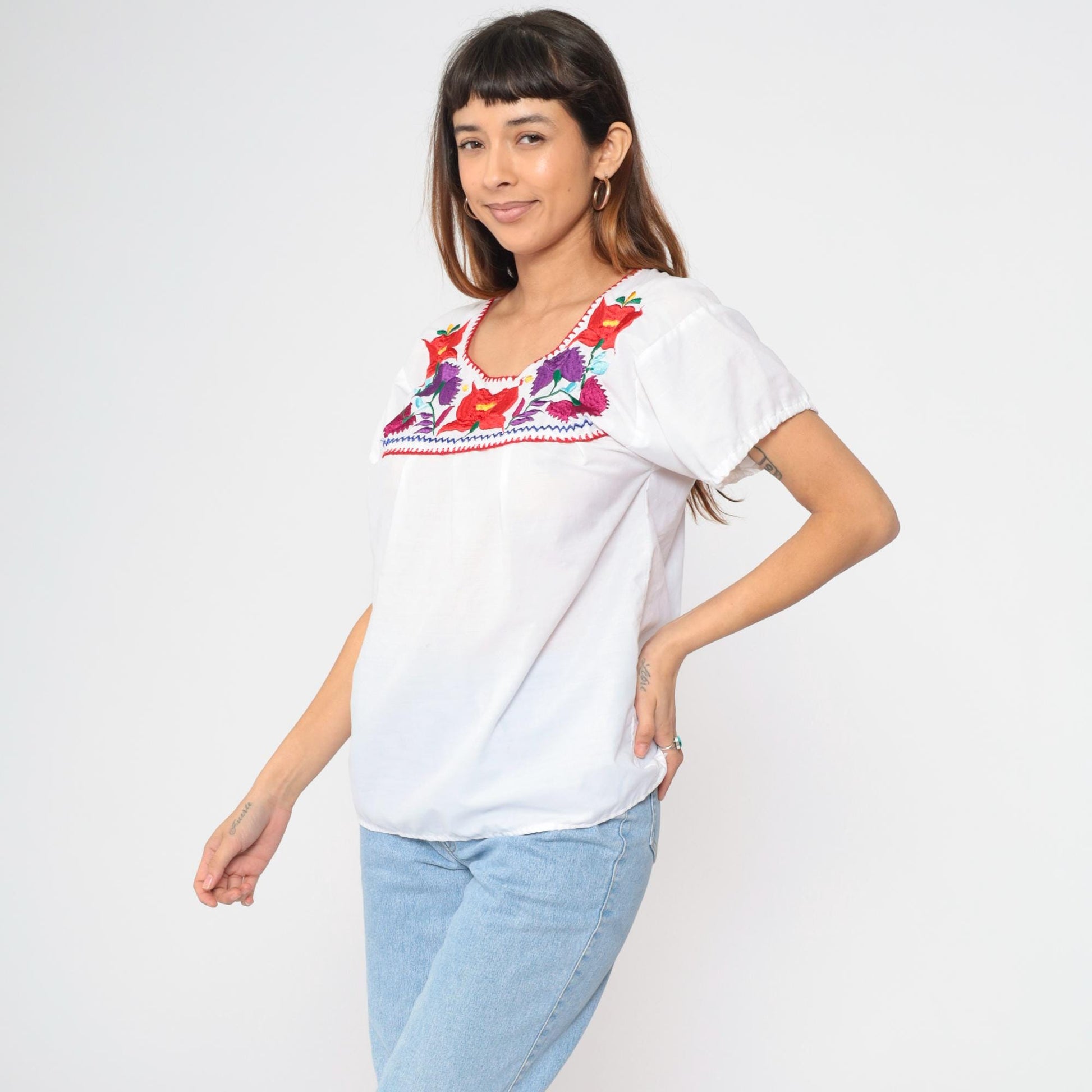 90s Mexican Floral Embroidered Blouse White Short Sleeve Small