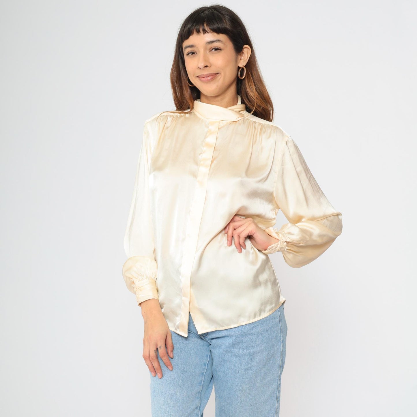 80s Jones Wear Cream Satin Mock Neck Blouse Long Sleeve Small 6