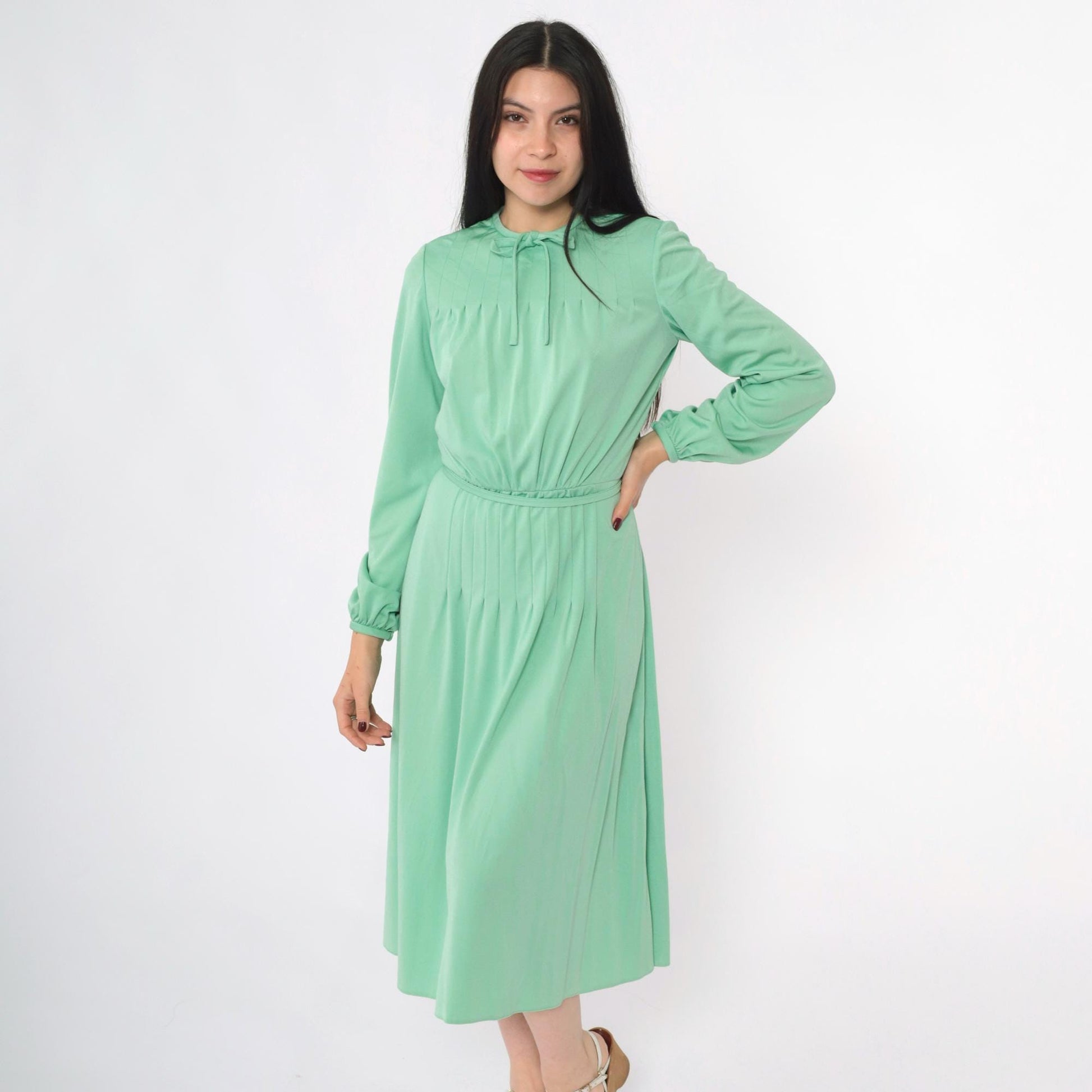 70s Mint Green Midi Dress Tie Neck Pin Tuck Long Sleeve Small