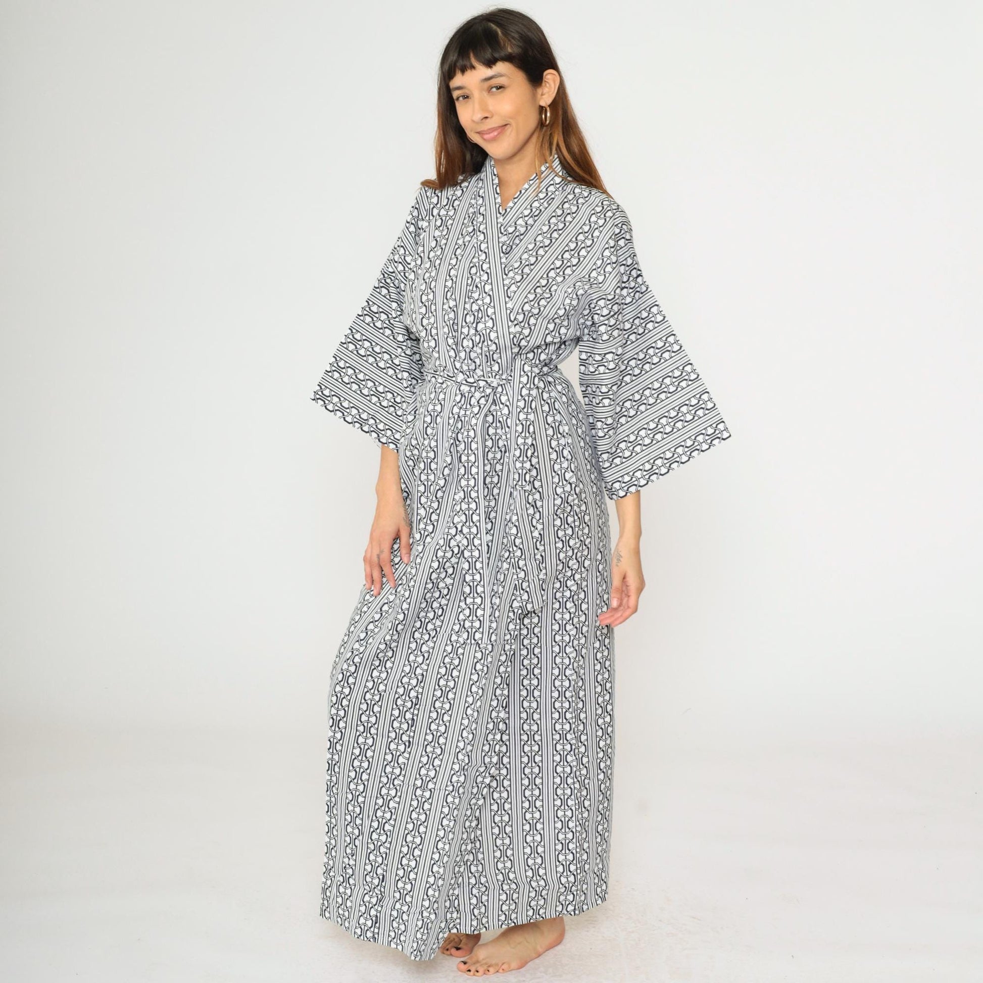 70s Kimono Maxi Robe White Blue Geometric Striped Print Open Front Medium Large