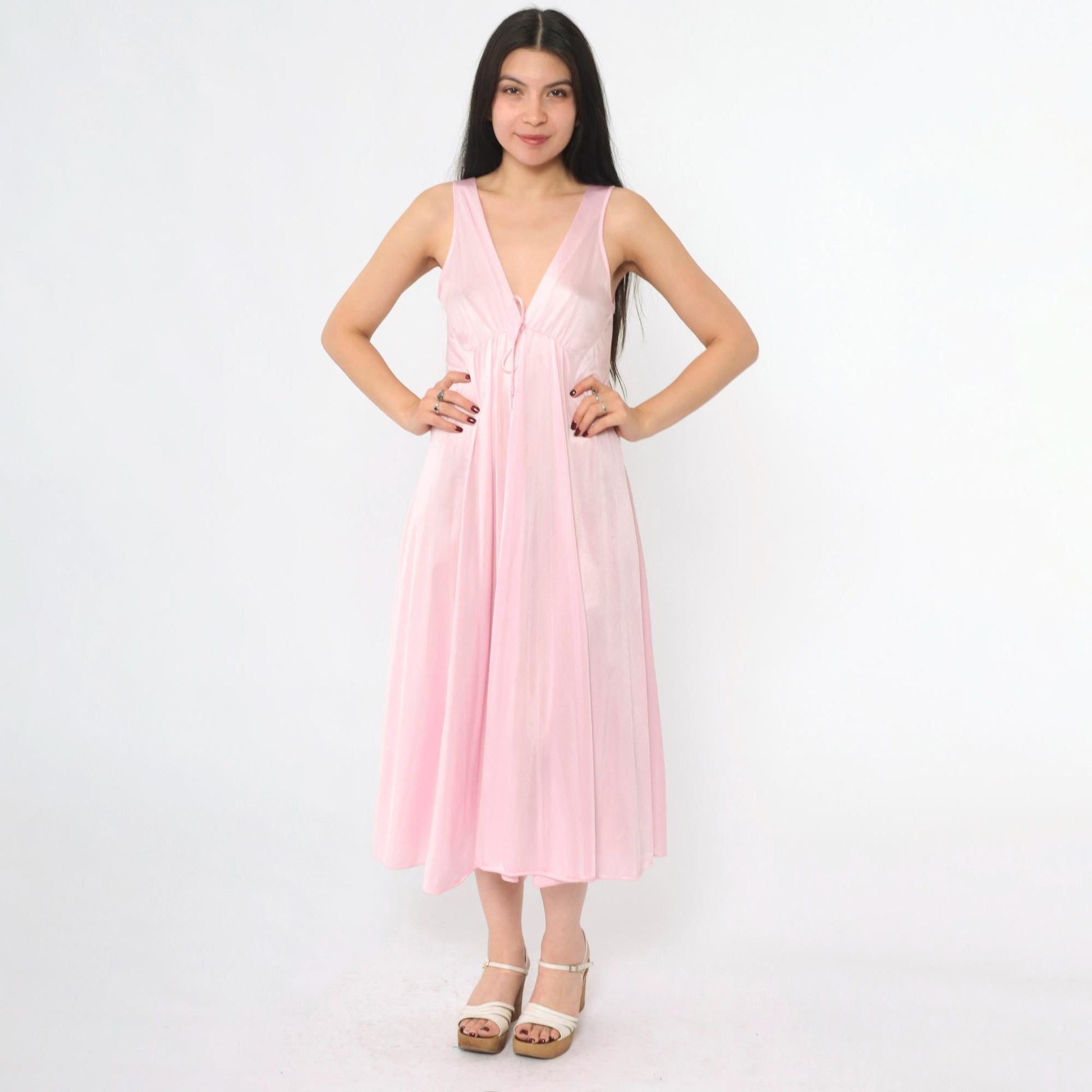 80s Baby Pink Nylon Nightgown Deep V Neck Empire Waist Midi Small