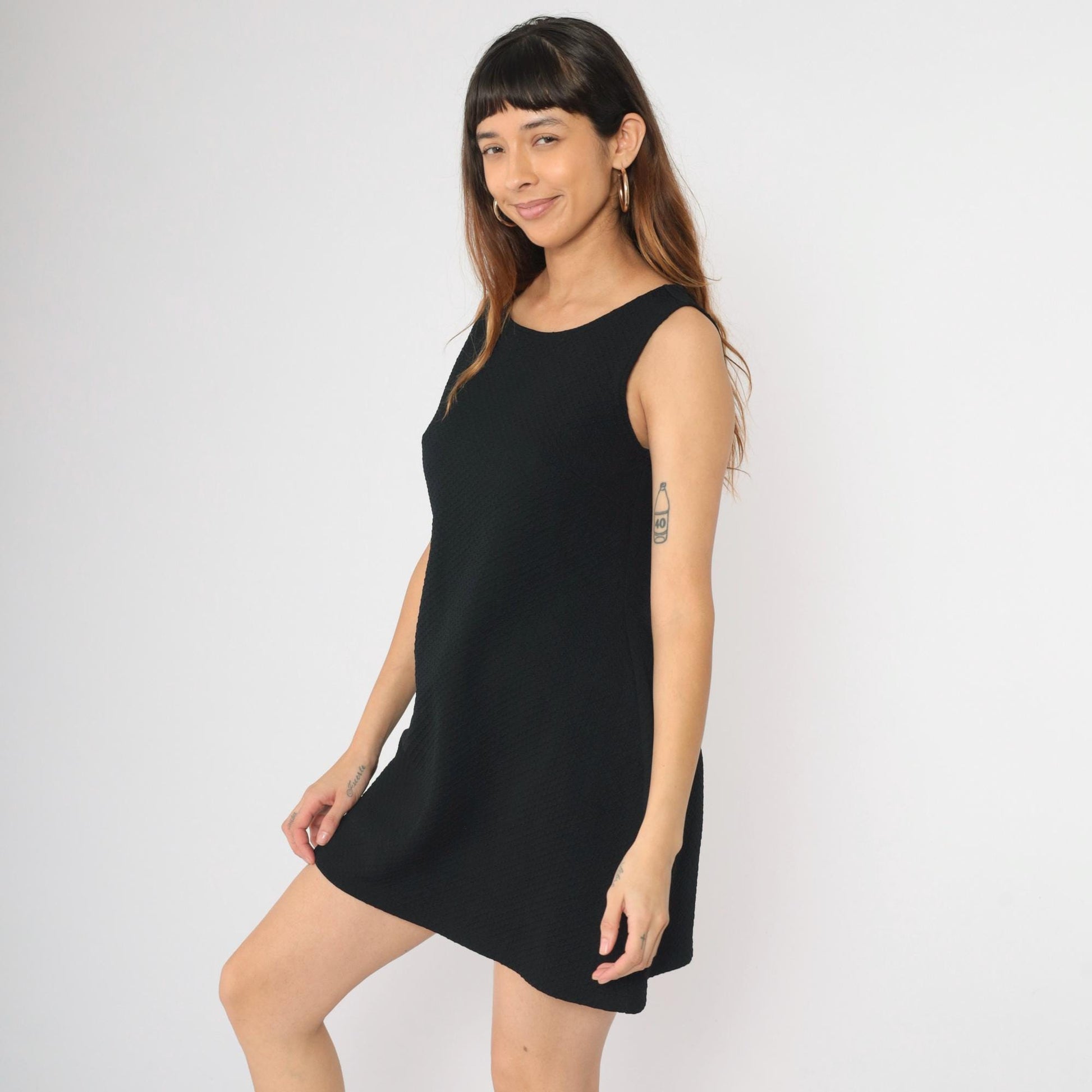 90s Black Honeycomb Textured A-Line Mini Dress Sleeveless Scoop Neck Small Medium