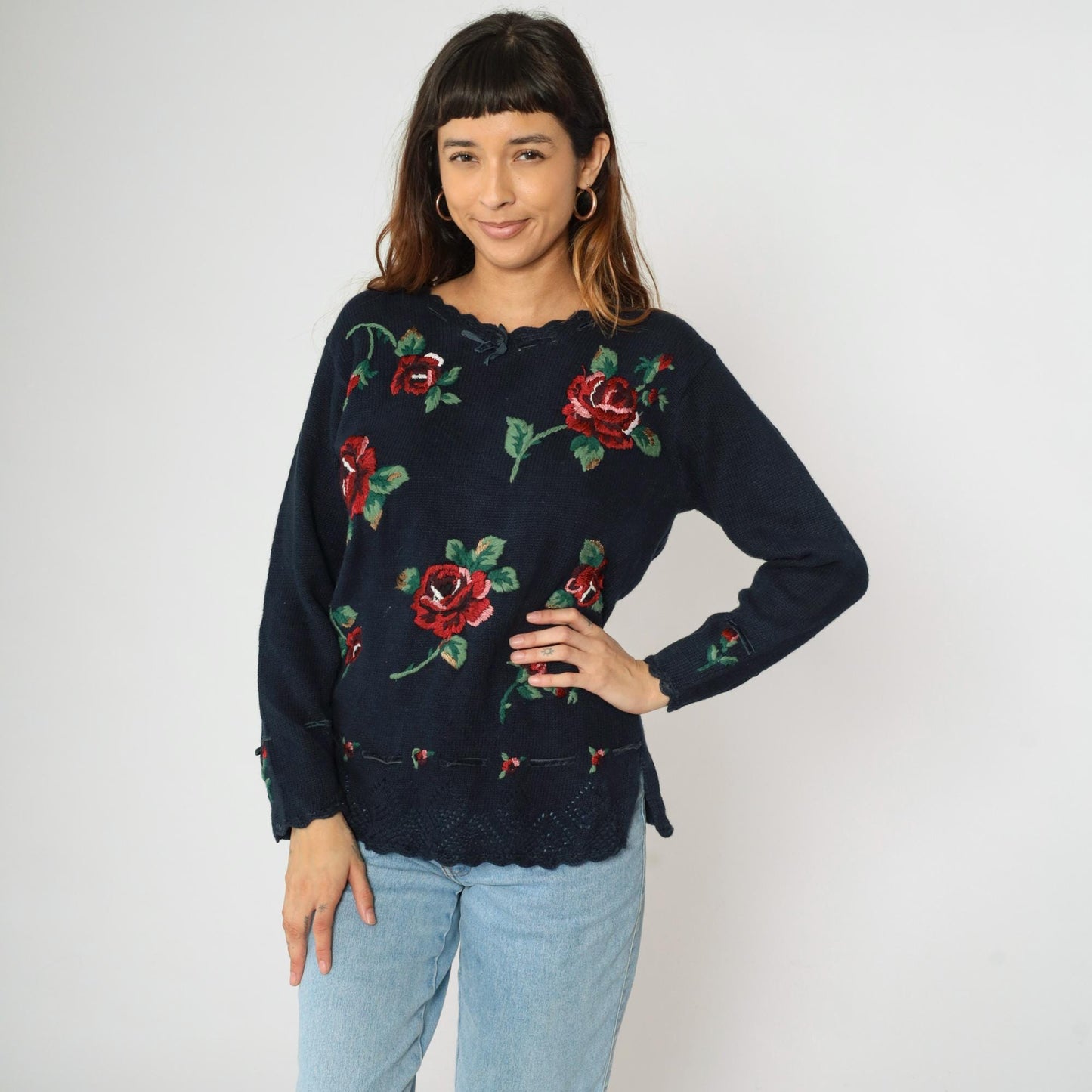 90s Navy Embroidered Floral Pullover Sweater Openwork Knit Medium Petite