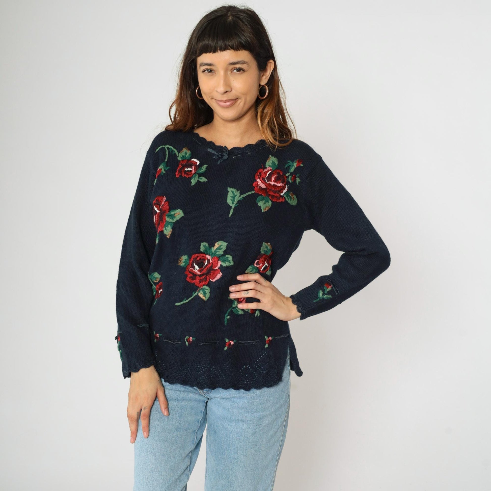 90s Navy Embroidered Floral Pullover Sweater Openwork Knit Medium Petite