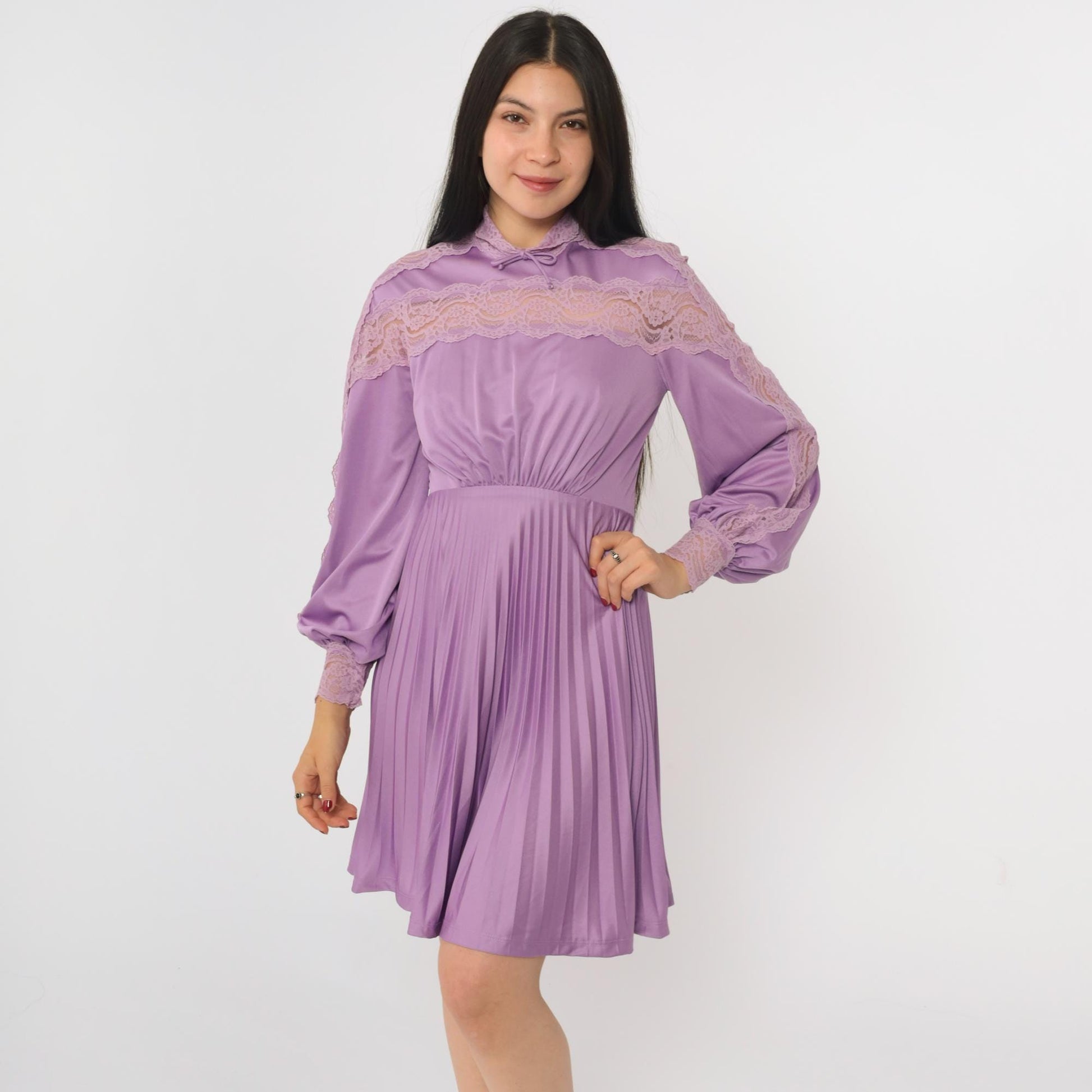 70s Purple Lace Mini Dress High Waist Pleated Long Sleeve Bow Neckline Extra Small