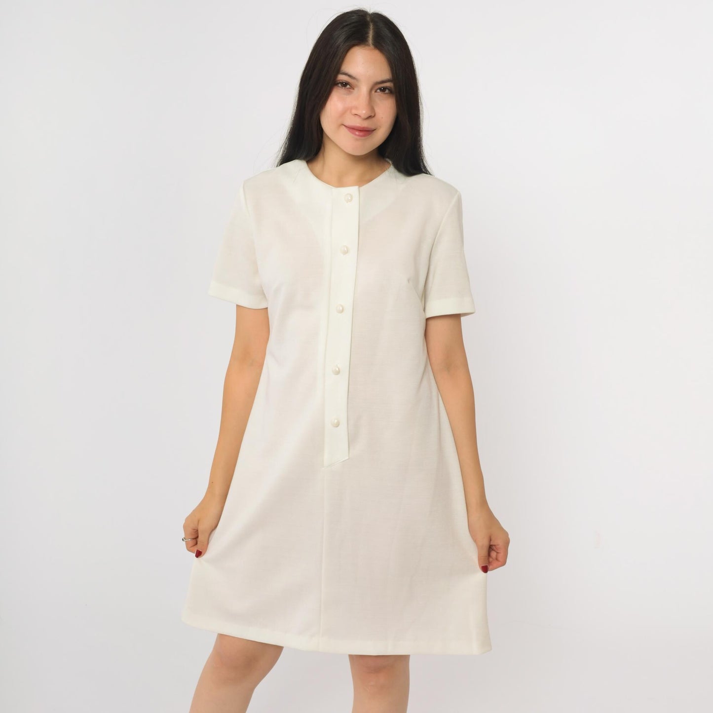 1970s White Shift Mini Dress Button-Up Short Sleeve Shirtdress Medium Large