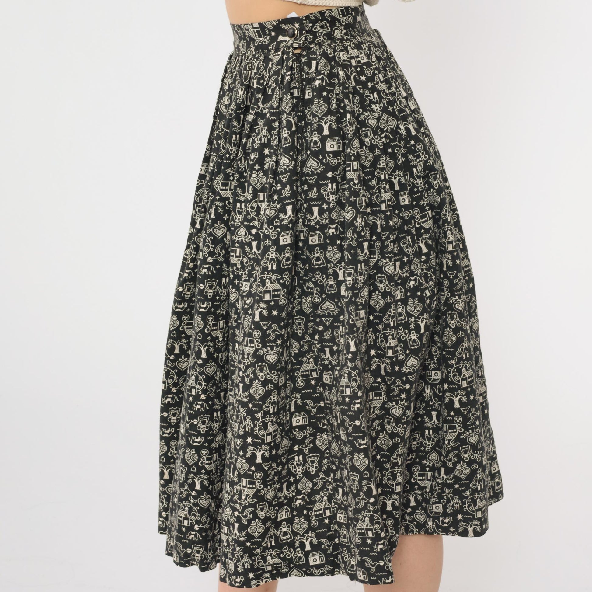 1960s Austrian Folk Circle Skirt Black Cotton Cream Tyrolean Print XS