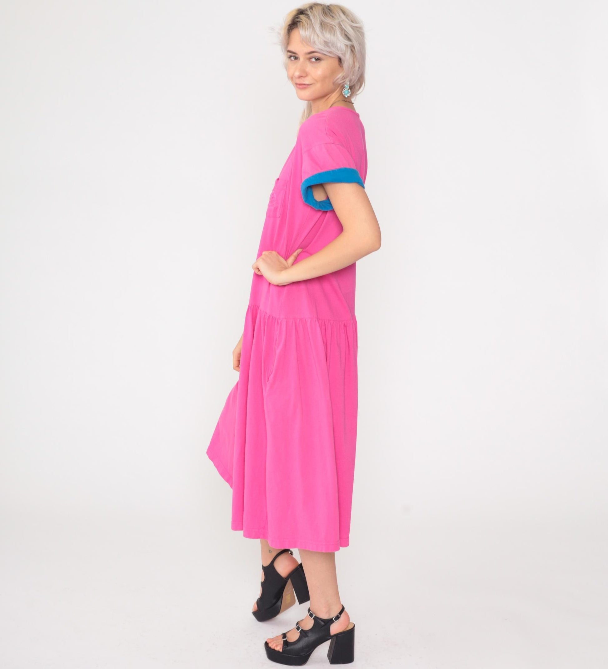 90s Jones Wear Fuchsia T-Shirt Dress Cotton Chest Pocket Drop Waist Midi Medium
