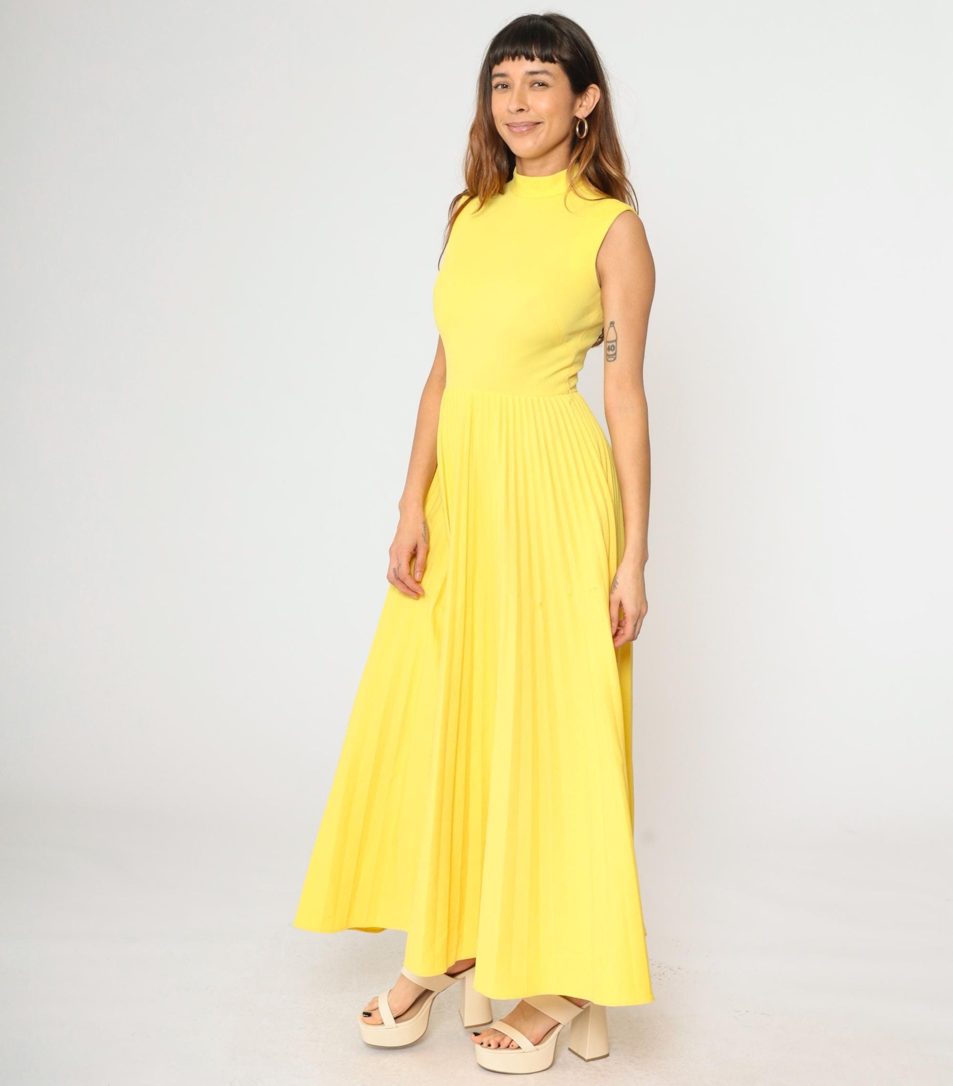 70s Yellow Pleated Maxi Dress Sleeveless High Waist Small S