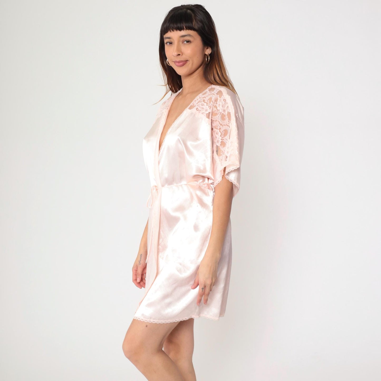 80s Baby Pink Satin Pajama Robe Lace Trim Wrap Belted Mini Medium