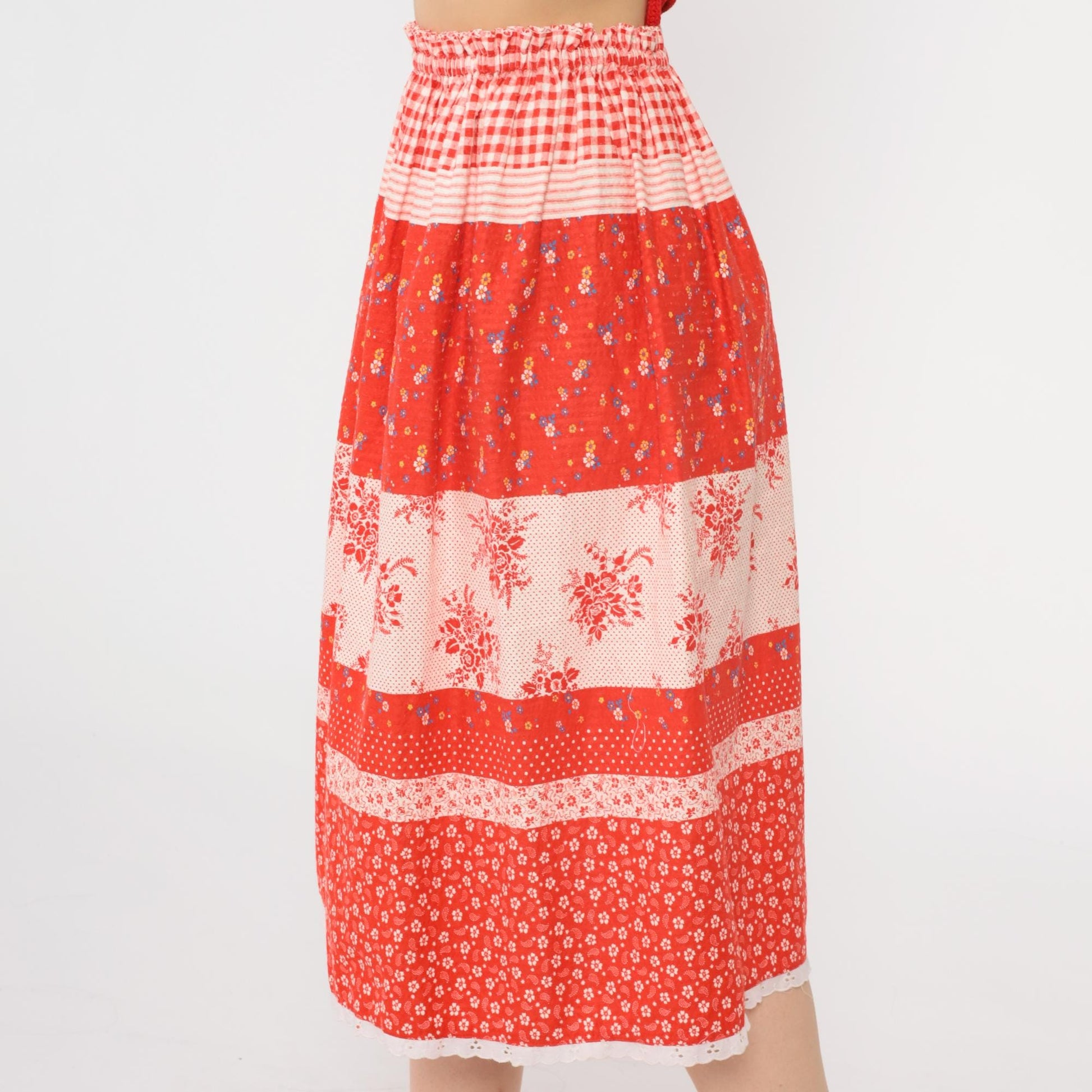 70s Red Floral Gingham Tiered Midi Skirt Elastic Waist Eyelet Lace Small Medium