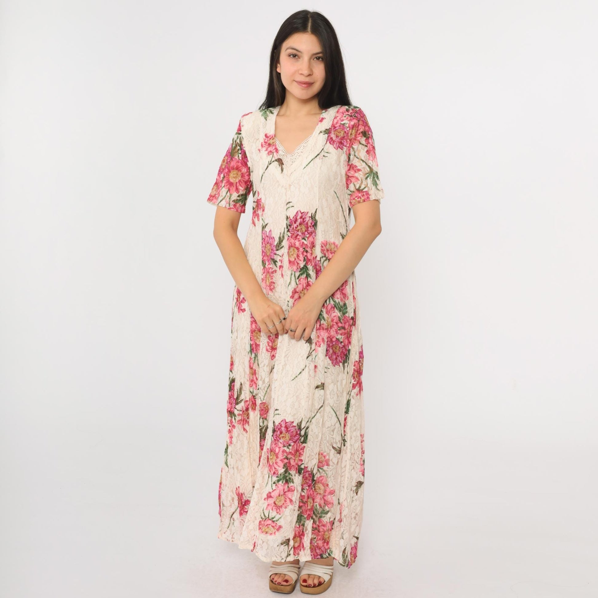 90s Nostalgia Ivory Lace Maxi Dress Pink Floral V-Neck Short Sleeve Small S