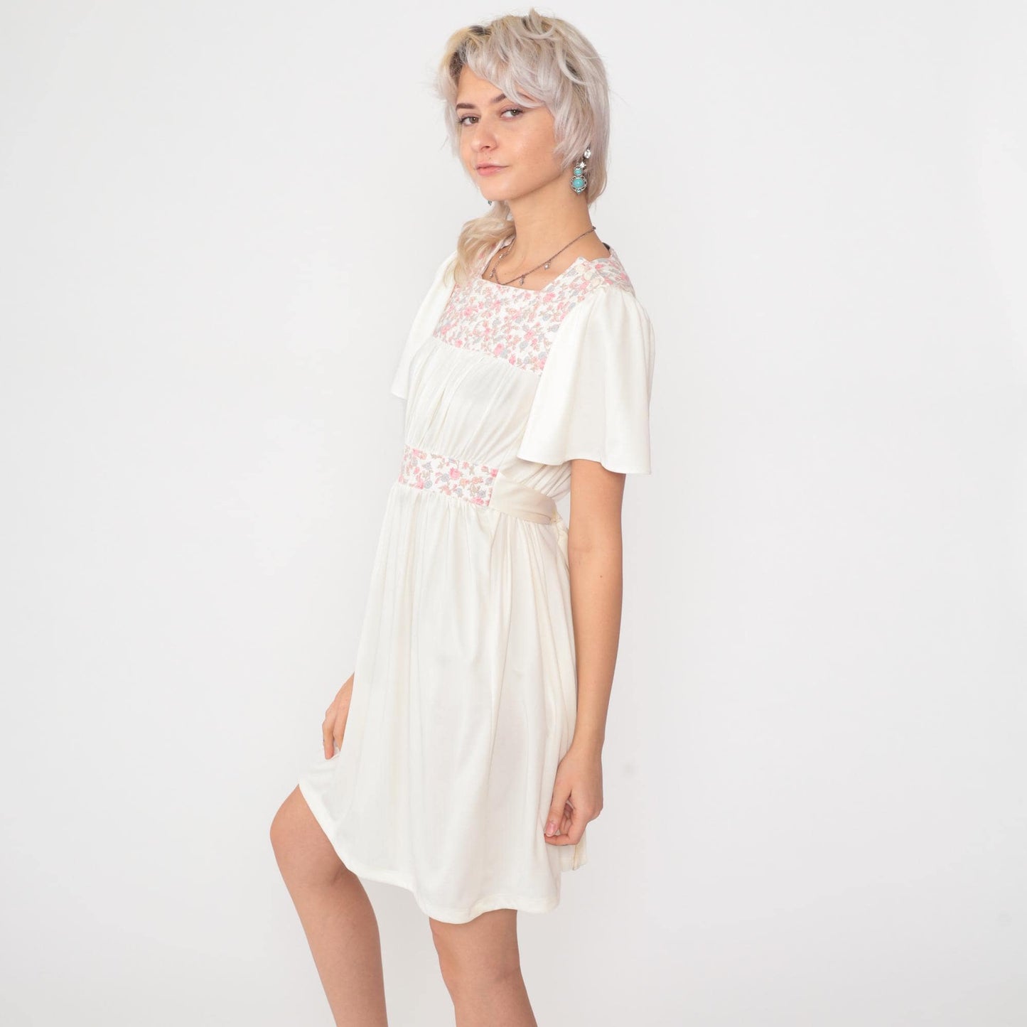 70s White Floral Peasant Mini Dress Flutter Sleeve High Waist Small S