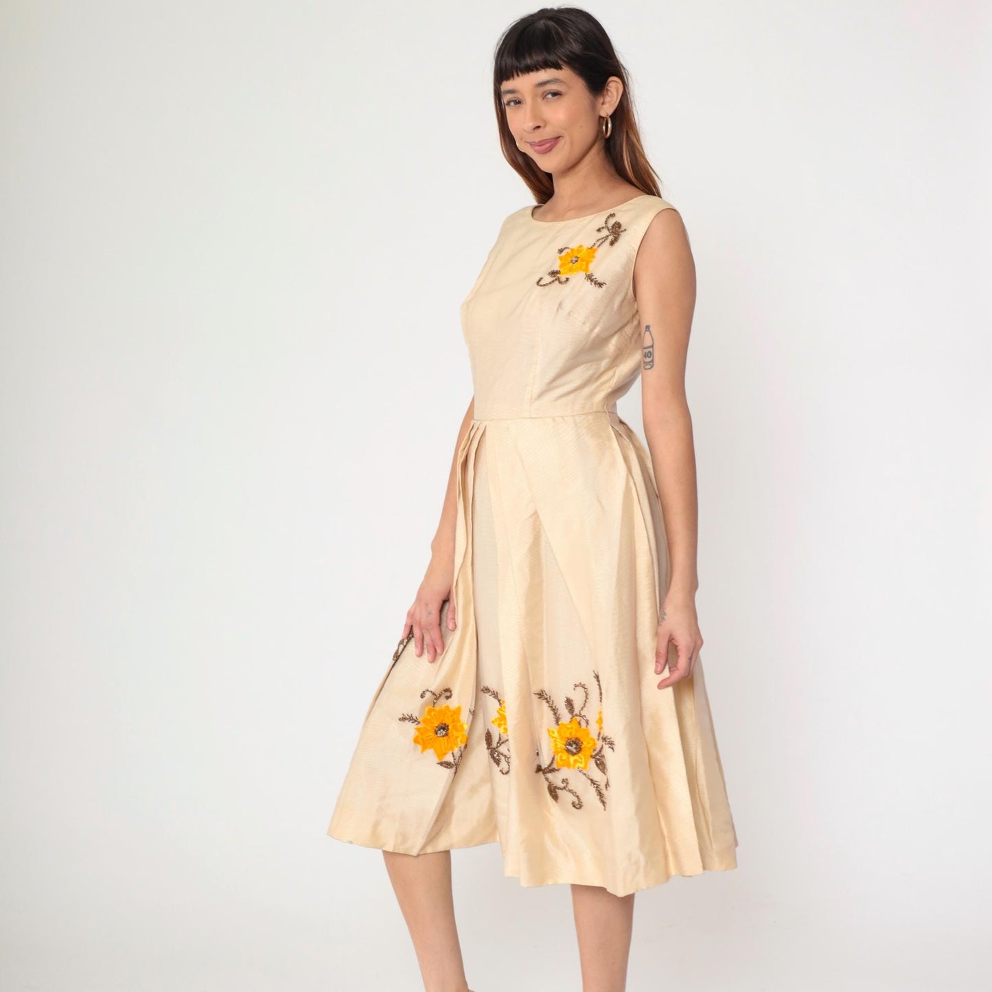 60s Cream Floral Beaded Midi Dress Velvet Appliqué High Waist Pleated Small