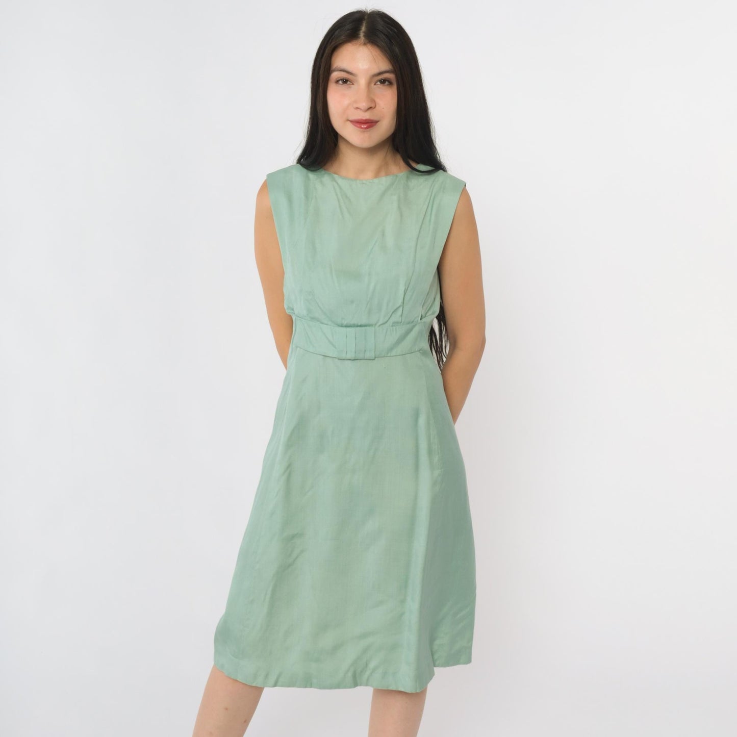 1960s Green Empire Waist Sheath Dress Sleeveless Knee Length Extra Small