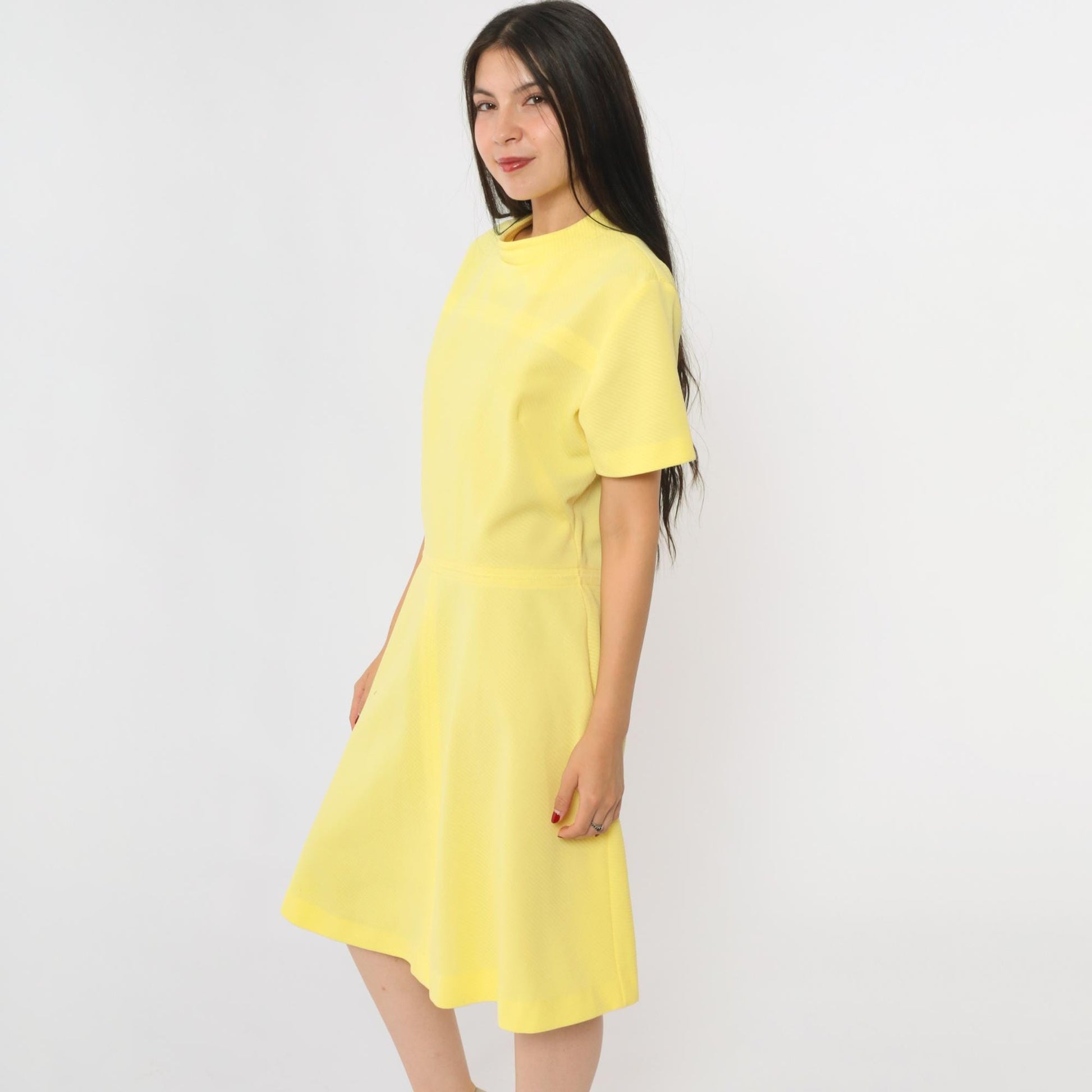 60s Yellow Mod Dress High Waist Ribbed Knit Knee Length Short Sleeve Large