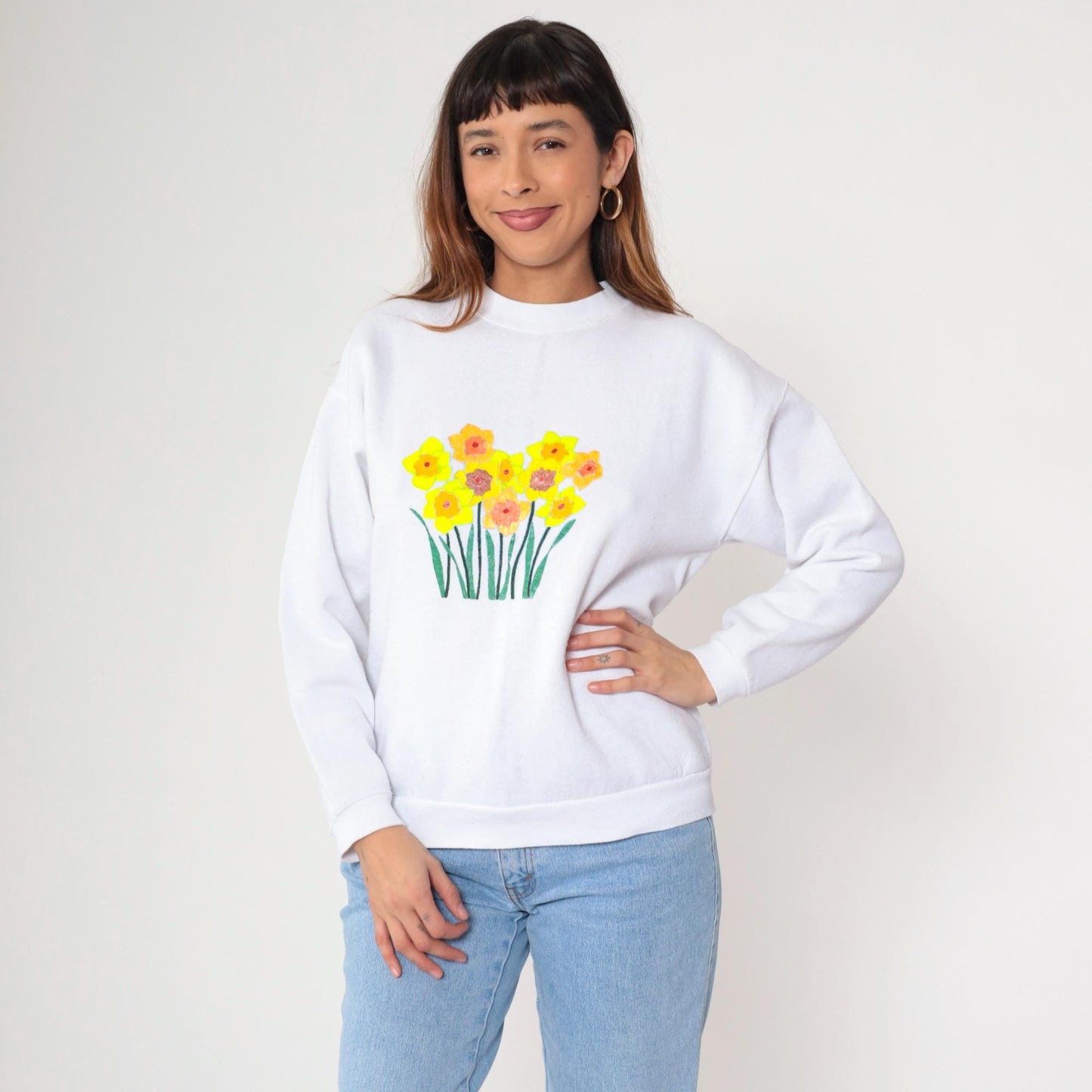 90s Tultex Floral Hand Painted Sweatshirt White Crewneck Medium M