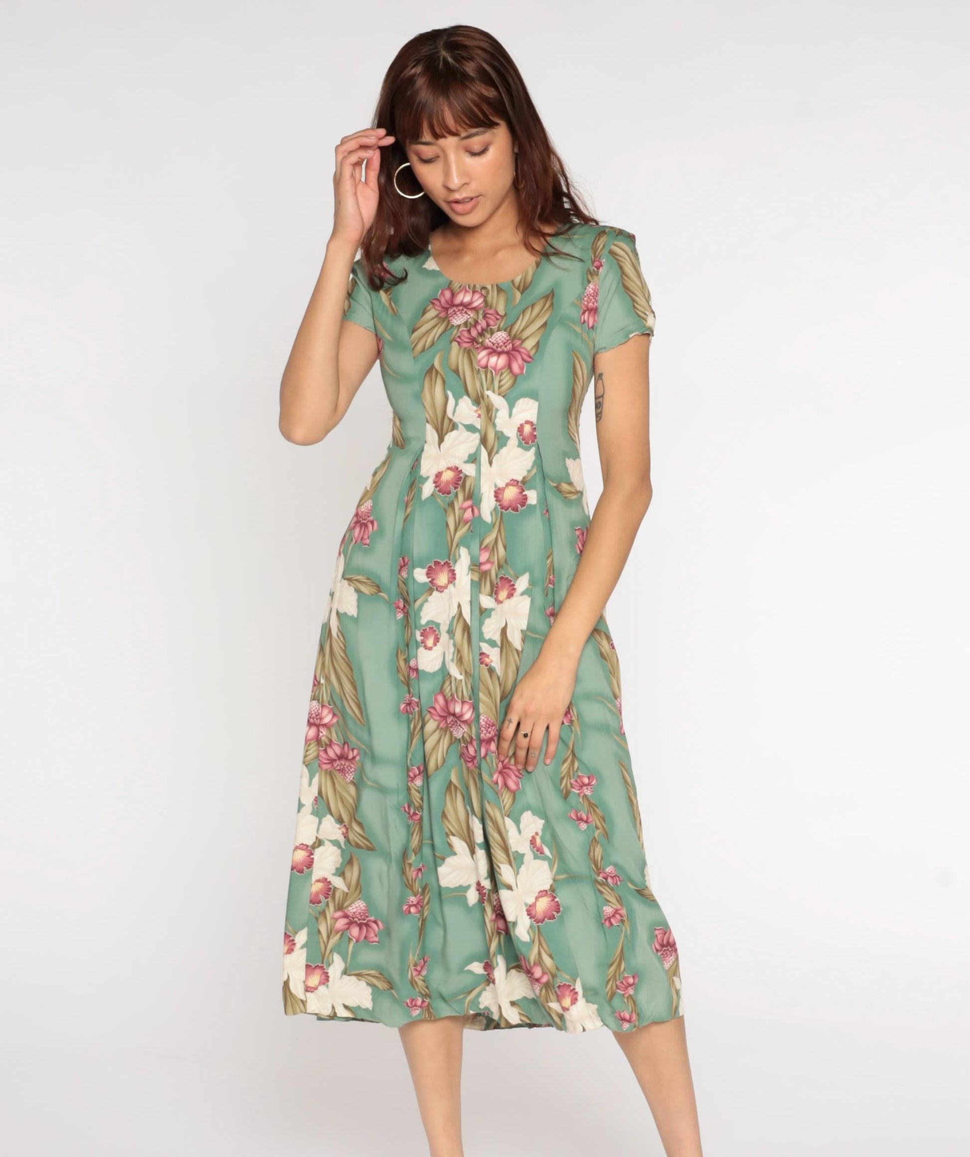 90s Iolani Hawaiian Tropical Floral Midi Dress Green Short Sleeve Petite
