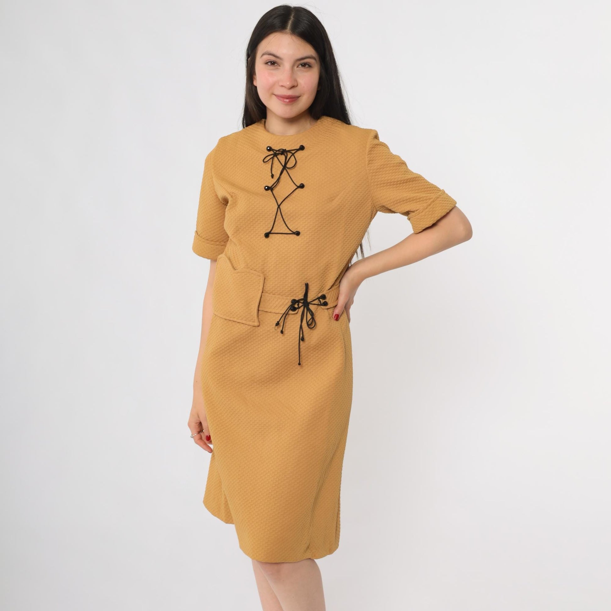 70s Mod Shift Dress Camel Brown Knee Length Lace-Up Detail Medium M