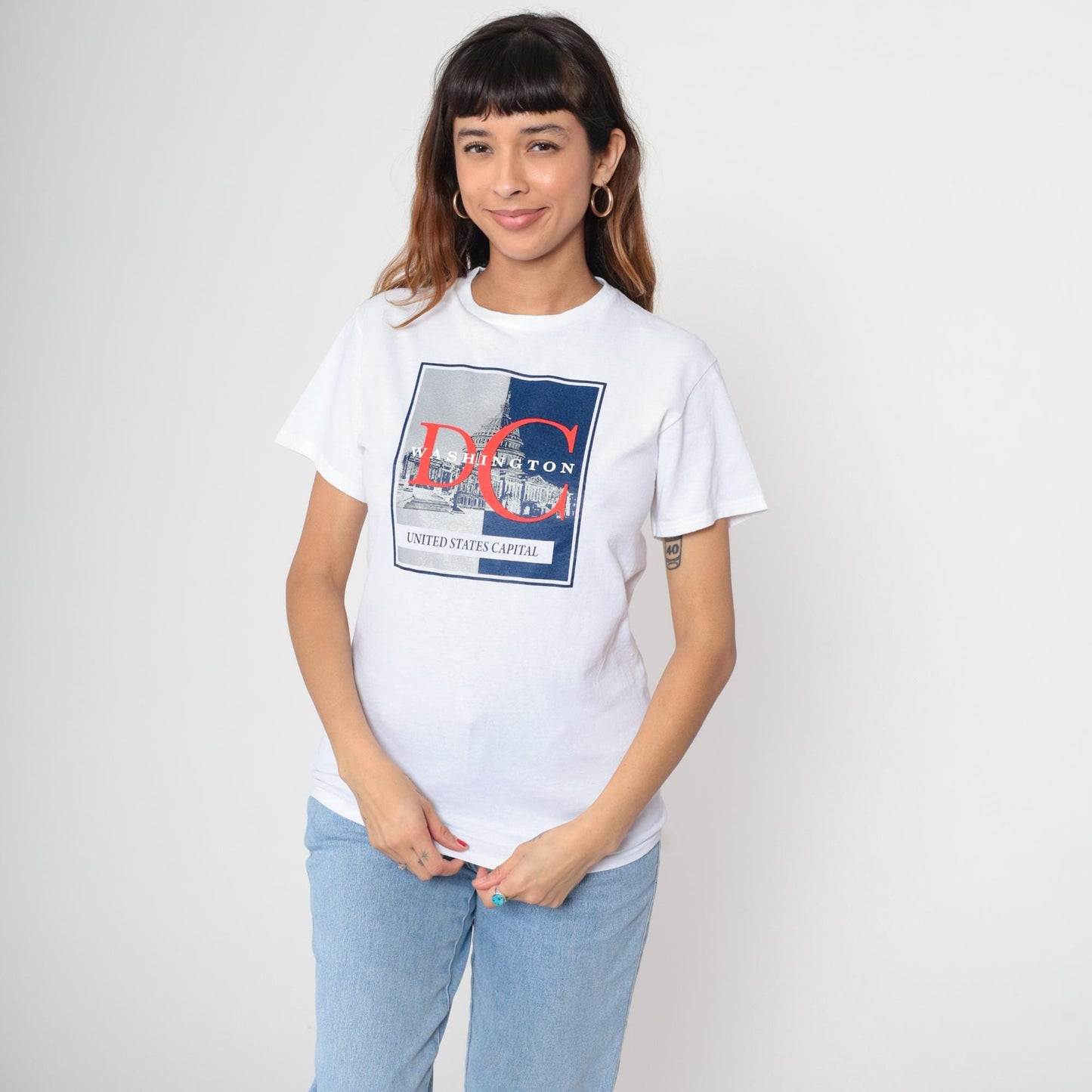 90s Washington DC Eagle Crest Graphic T-Shirt Heather White Small